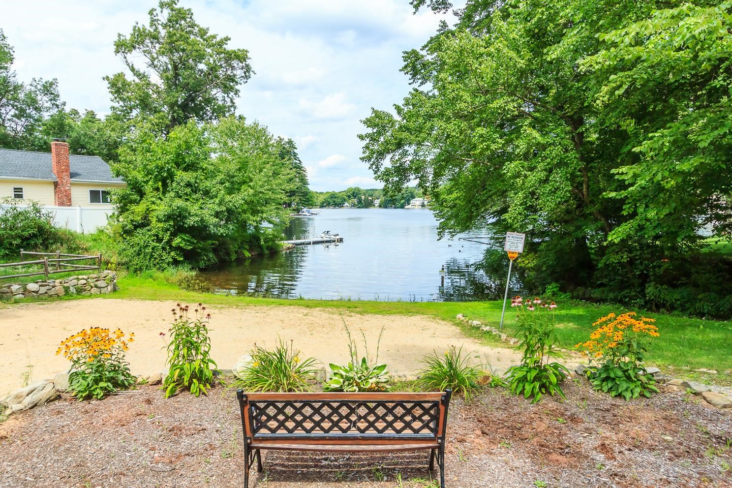 78 Shore Dr, Salem, NH 03079