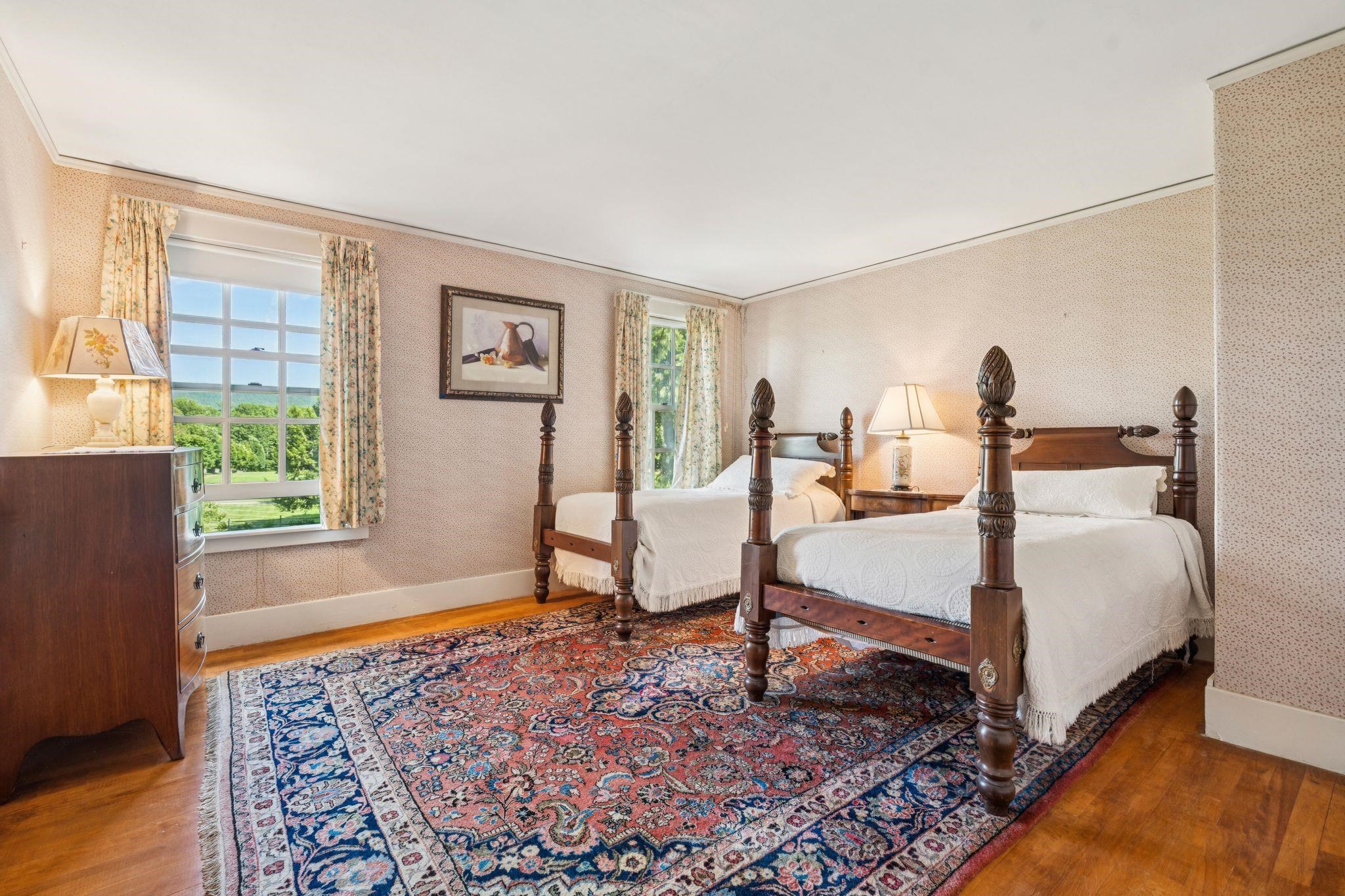 Second guest bedroom