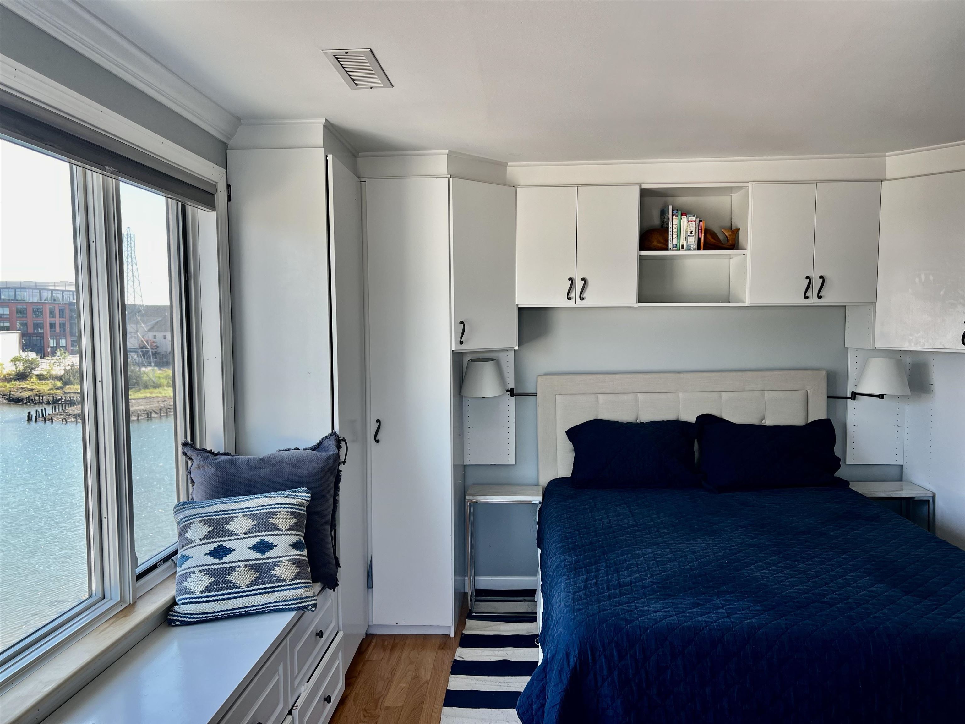 500 Market St #4L, Portsmouth, NH 03801