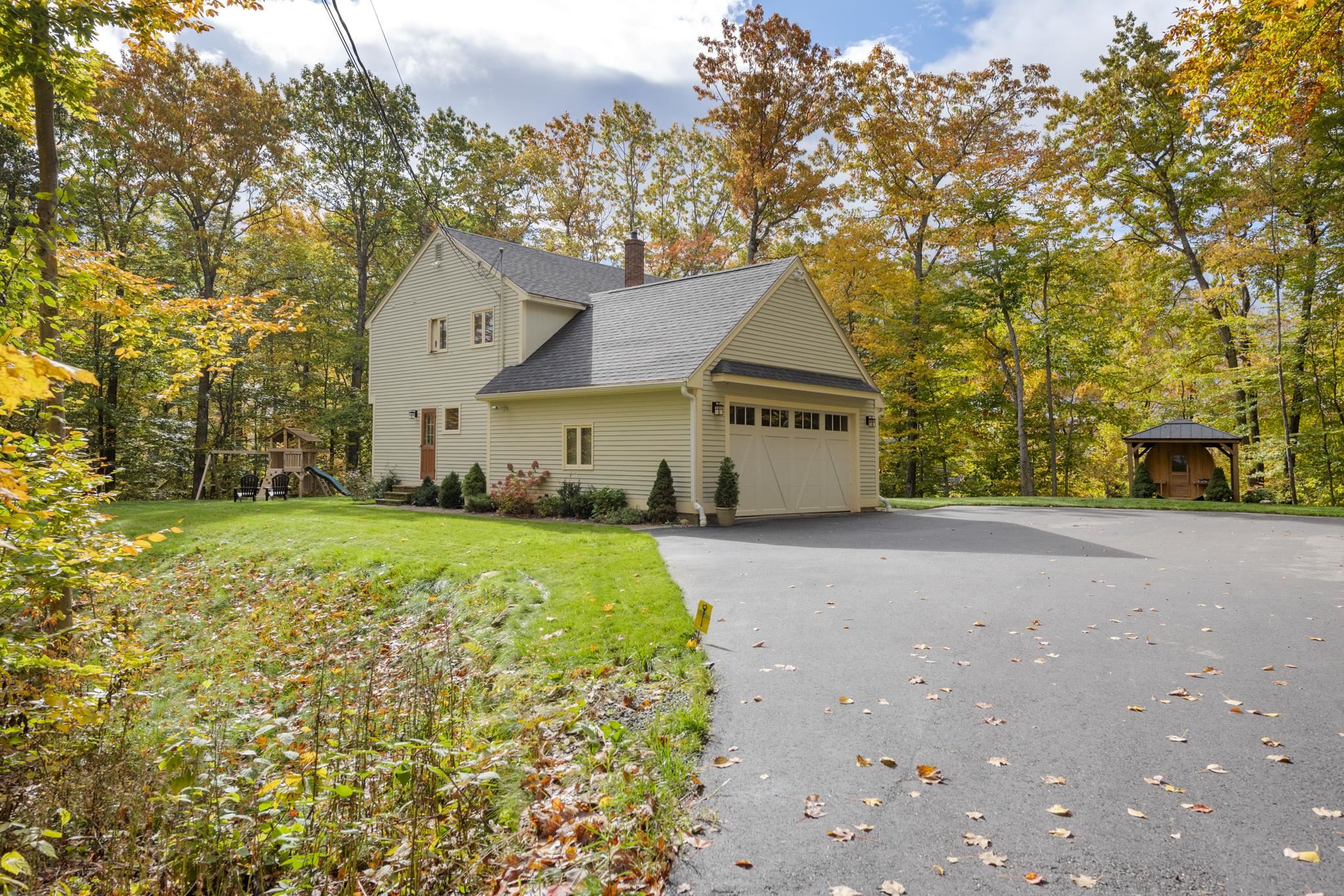 2 Serenity Ln, Meredith, NH 03253