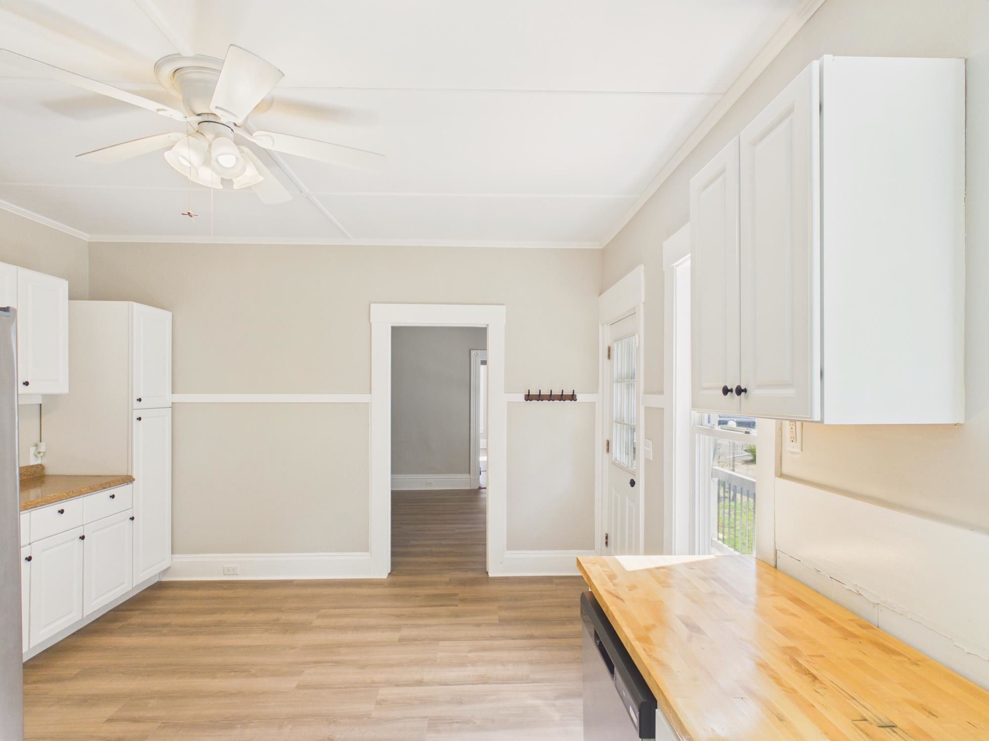 6 Waverly St, Concord, NH 03301