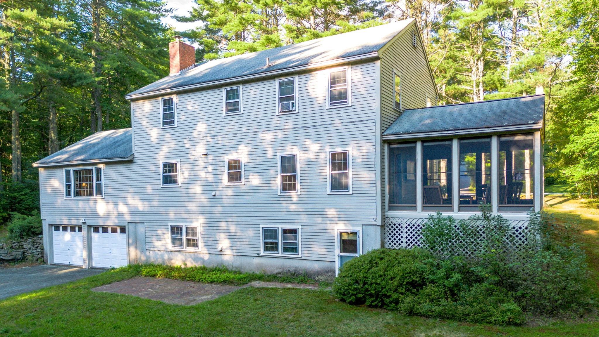 5 Southfield Rd, Amherst, NH 03031