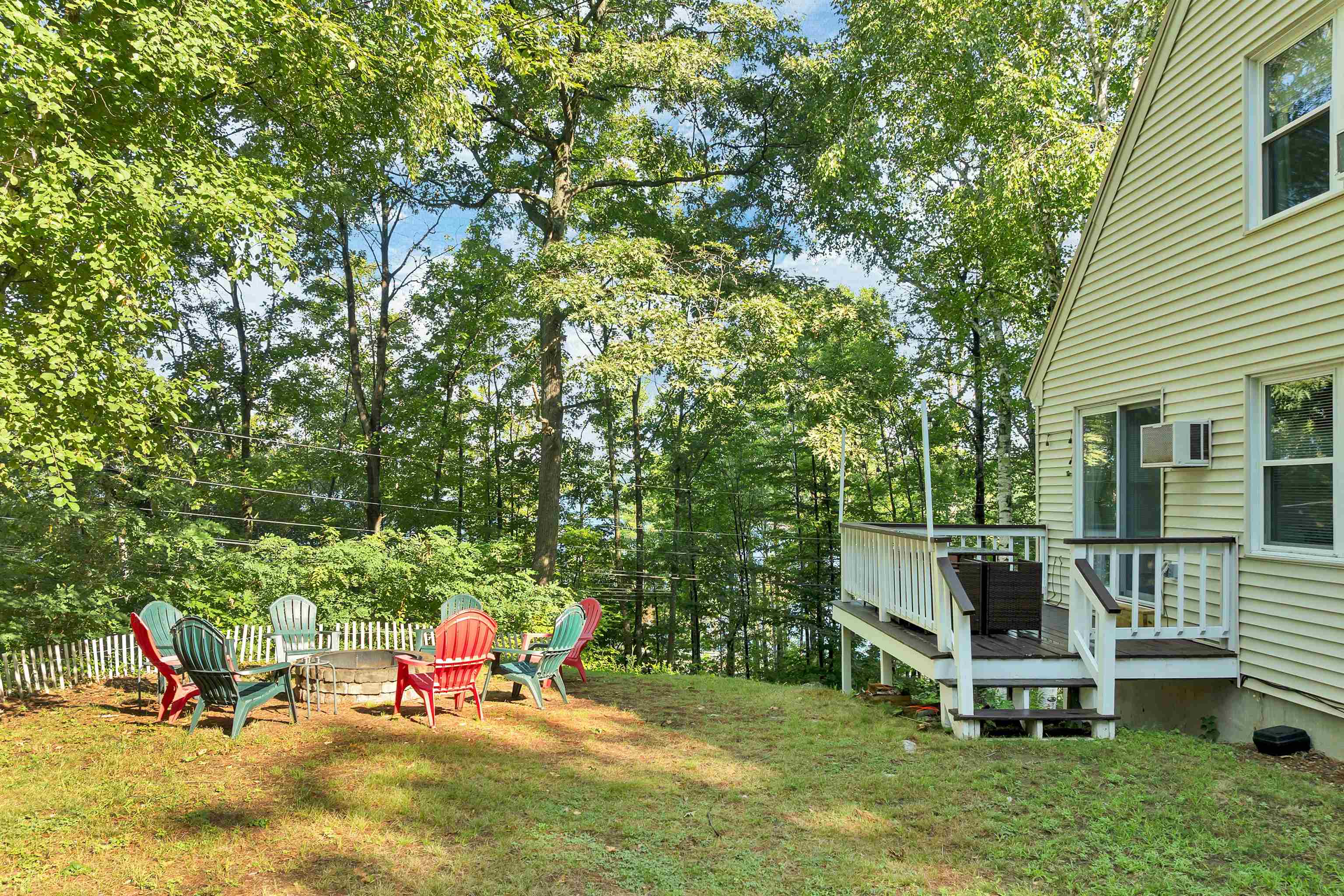 10 Lakeview Dr, Meredith, NH 03253
