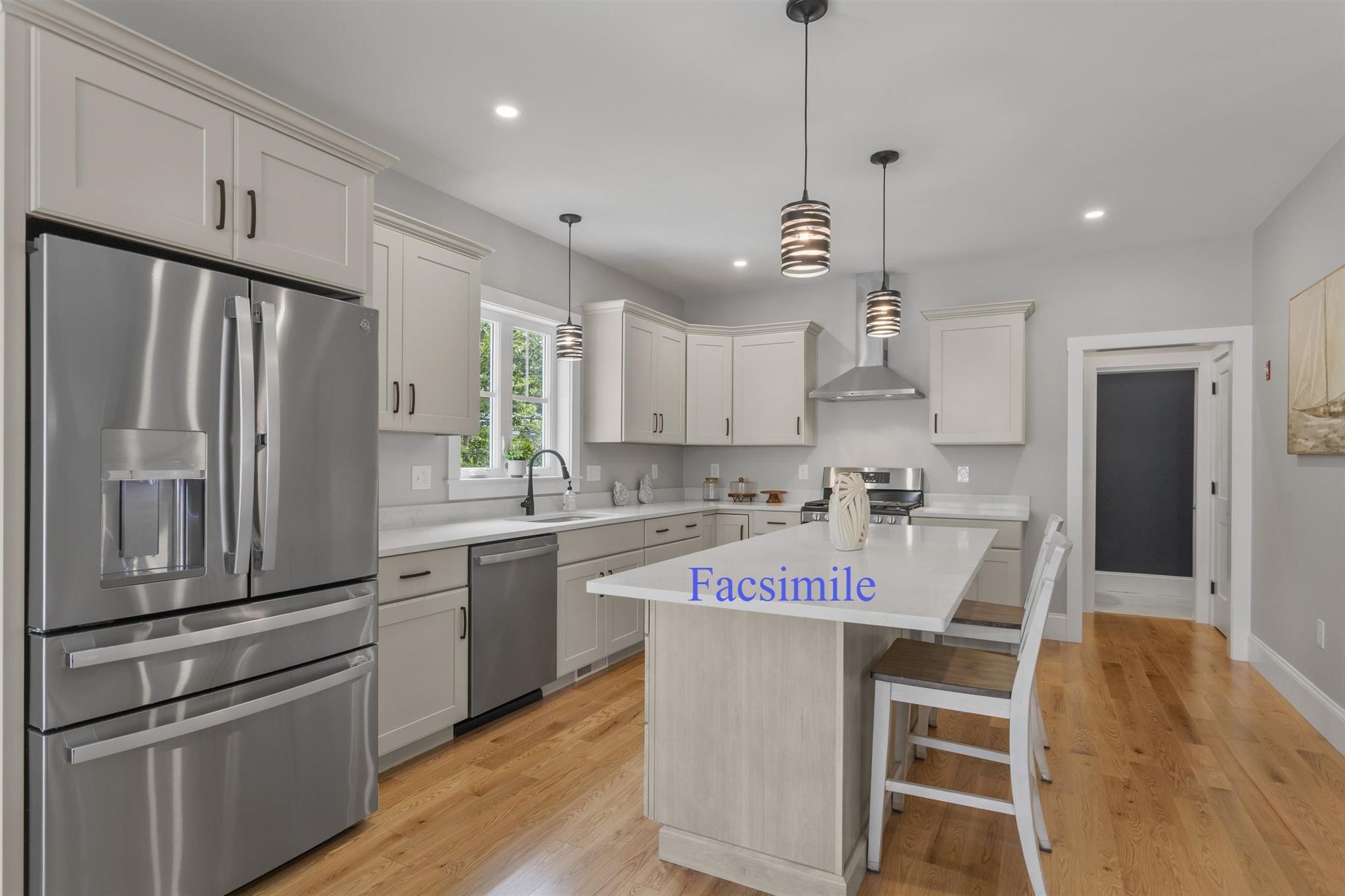 4 Navillus Way, Seabrook, NH 03874