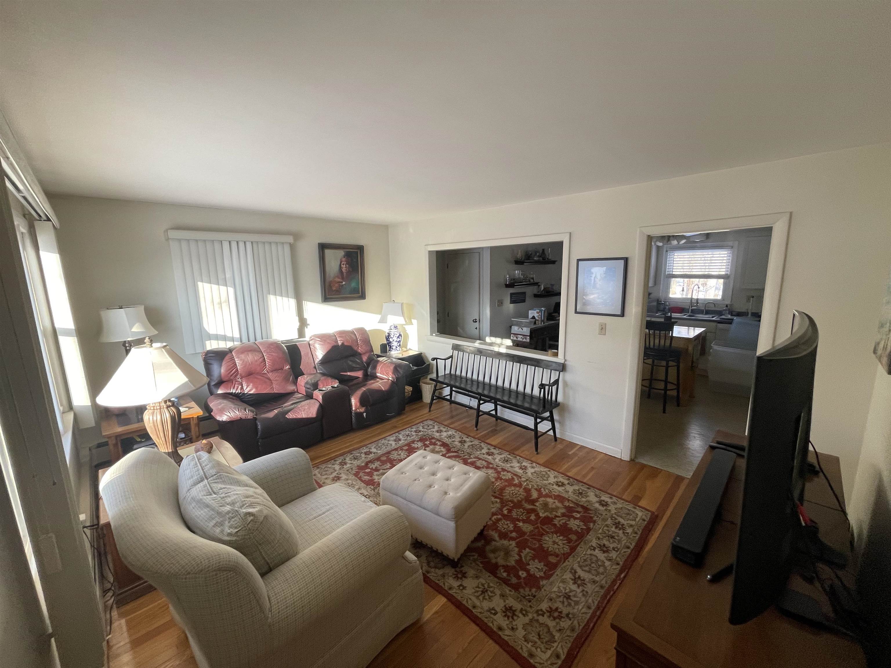 142 Constant St, Manchester, NH 03103