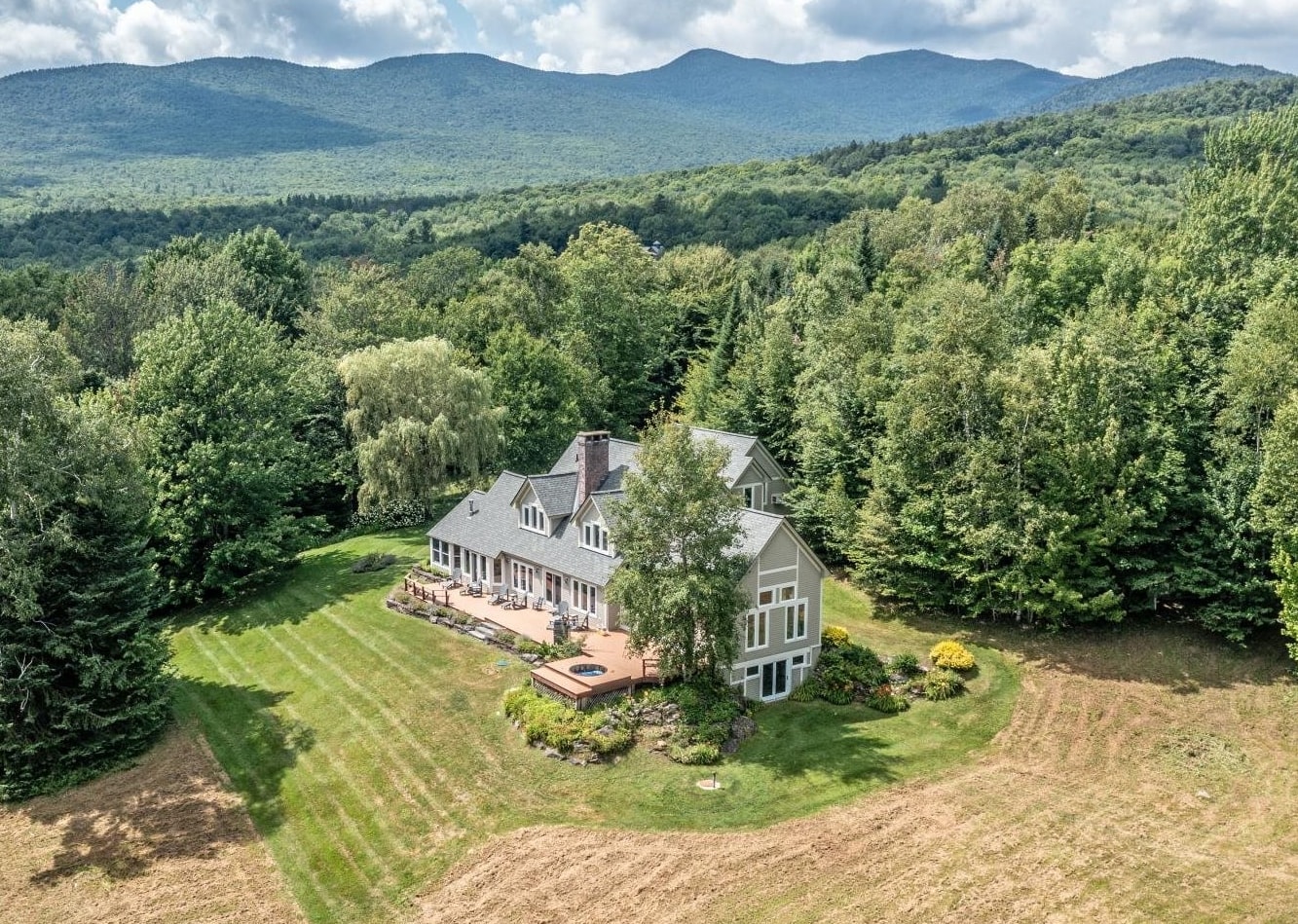 Photo 2 of Single family home for sale at 306 Sterling Woods Rd, Stowe, VT 05672 | MLS# 5106198 | Listing updated on 2026-09-23