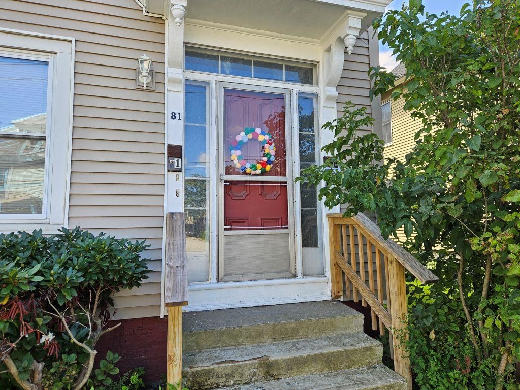 81 Water St, Keene, NH 03431