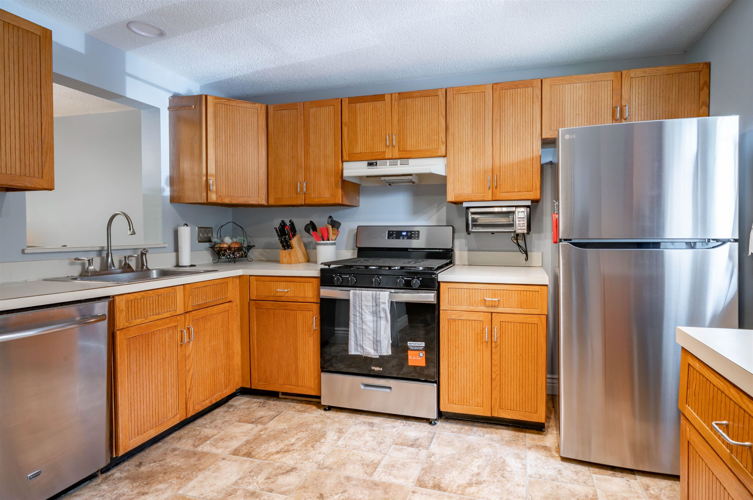 66 Merrimack Drive, Merrimack, NH photo 4