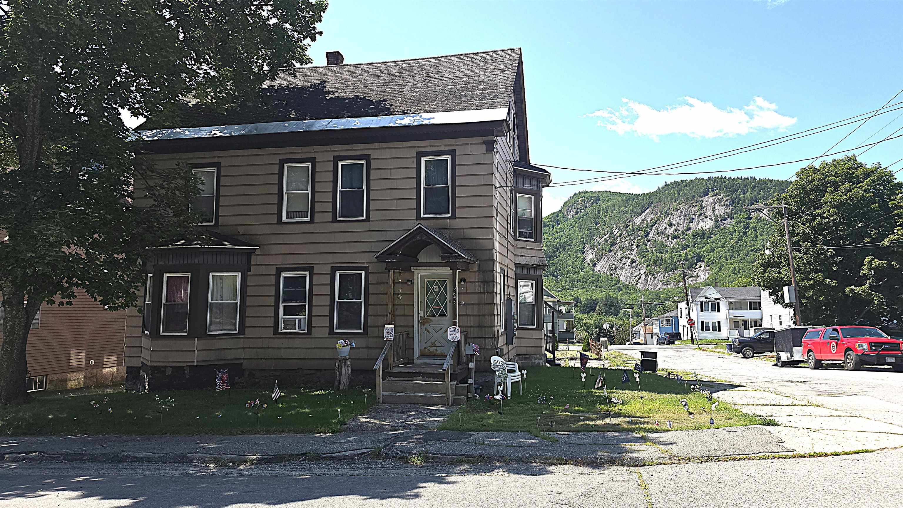 325 Church St, Berlin, NH 03570