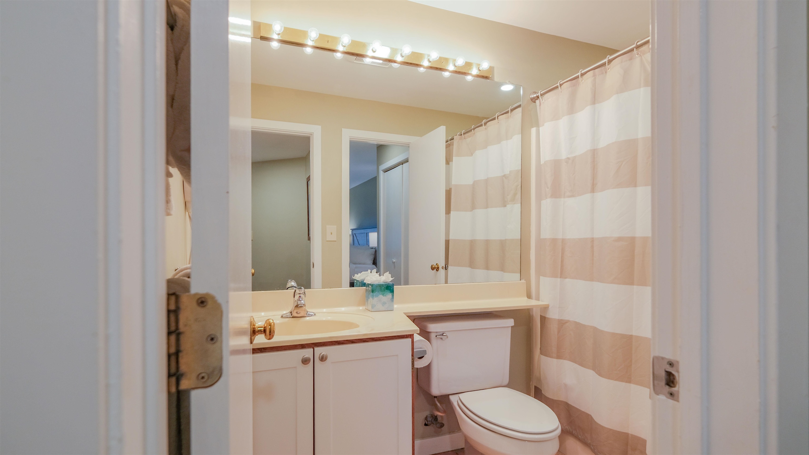 Full bathroom