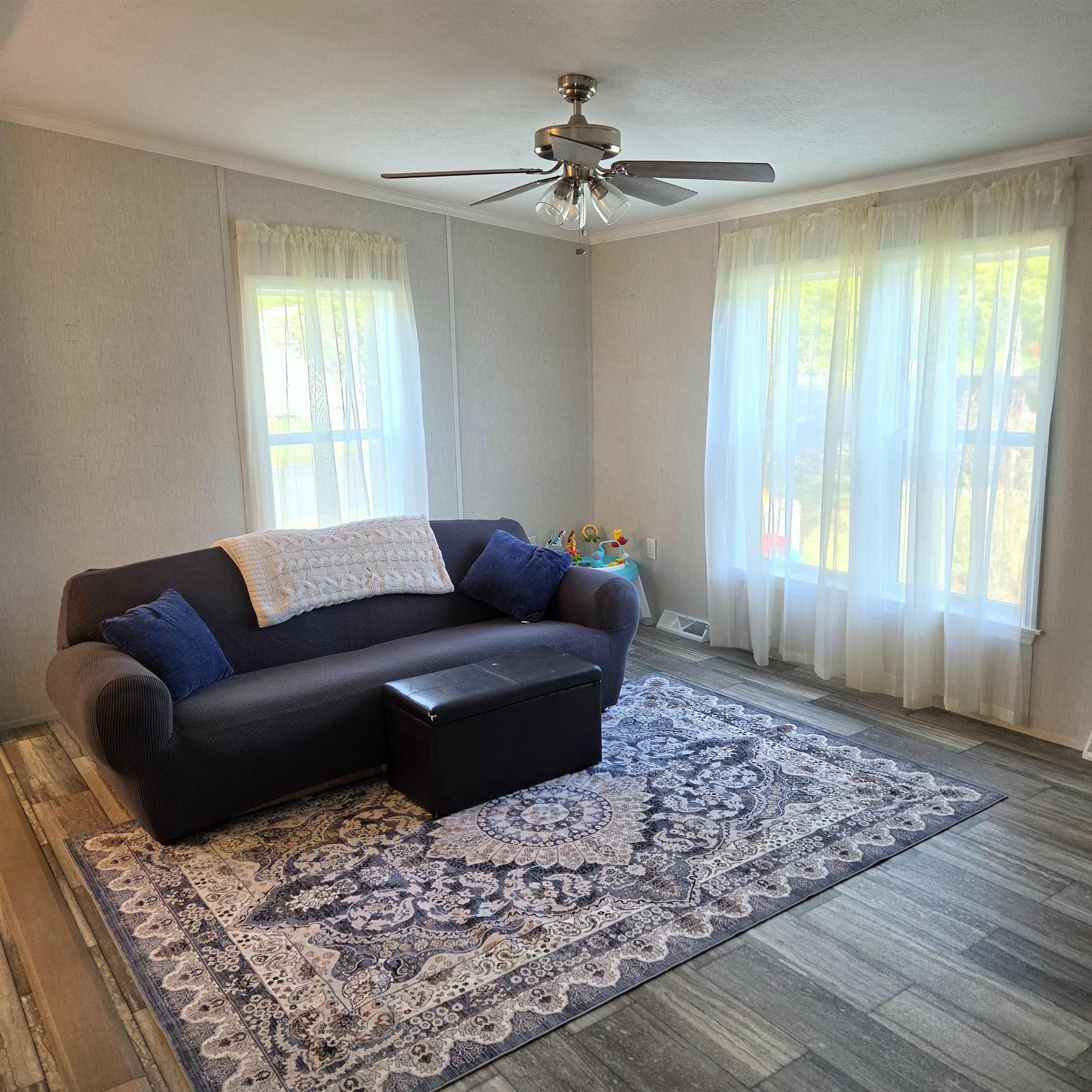 Photo 3 of Manufactured home for sale at 85 Coffin Rd #TRLR 17, Epping, NH 03042 | MLS# 5106259 | Listing updated on 2026-09-19