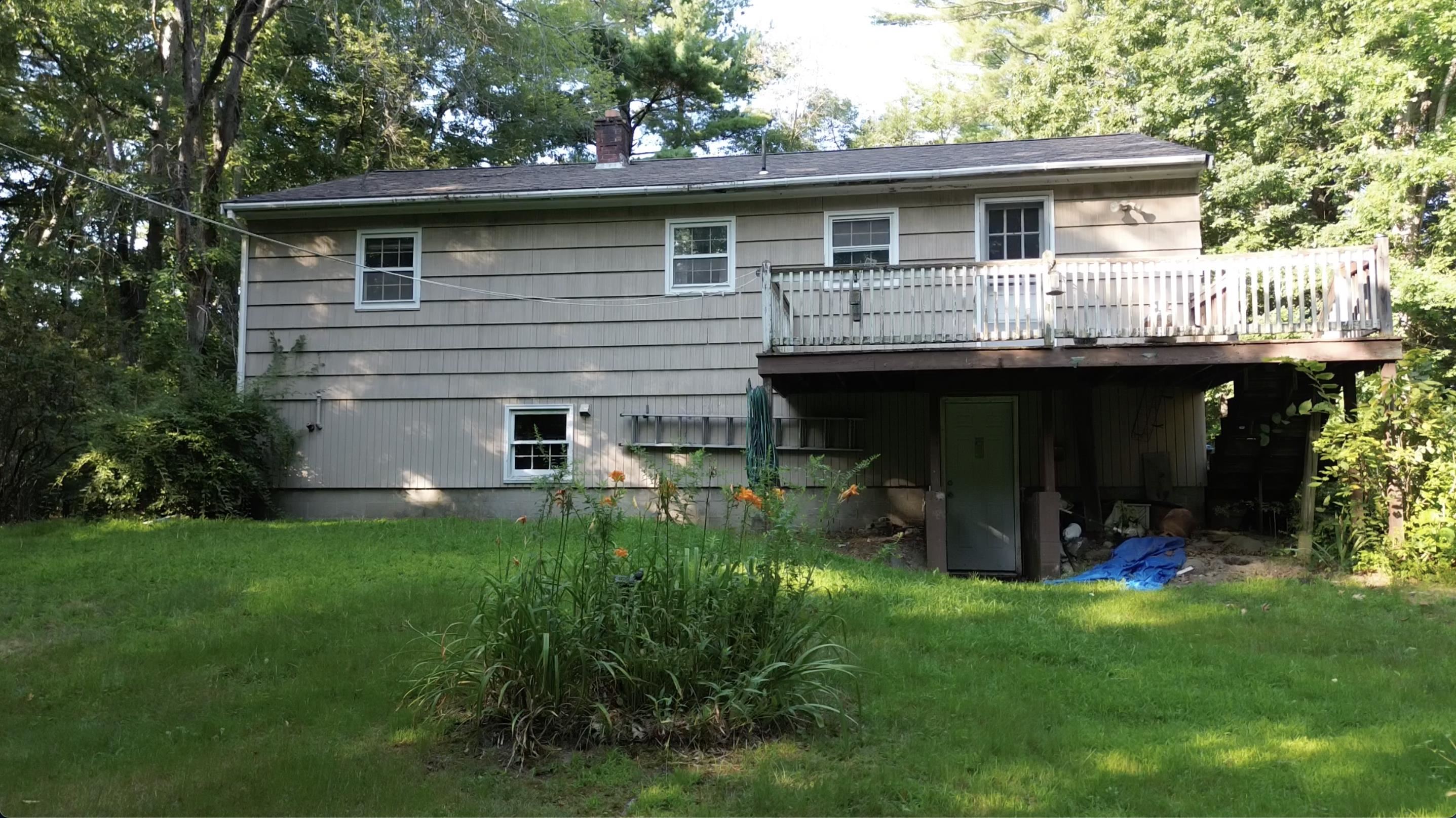 25 Chagnon Ln, Pelham, NH 03076