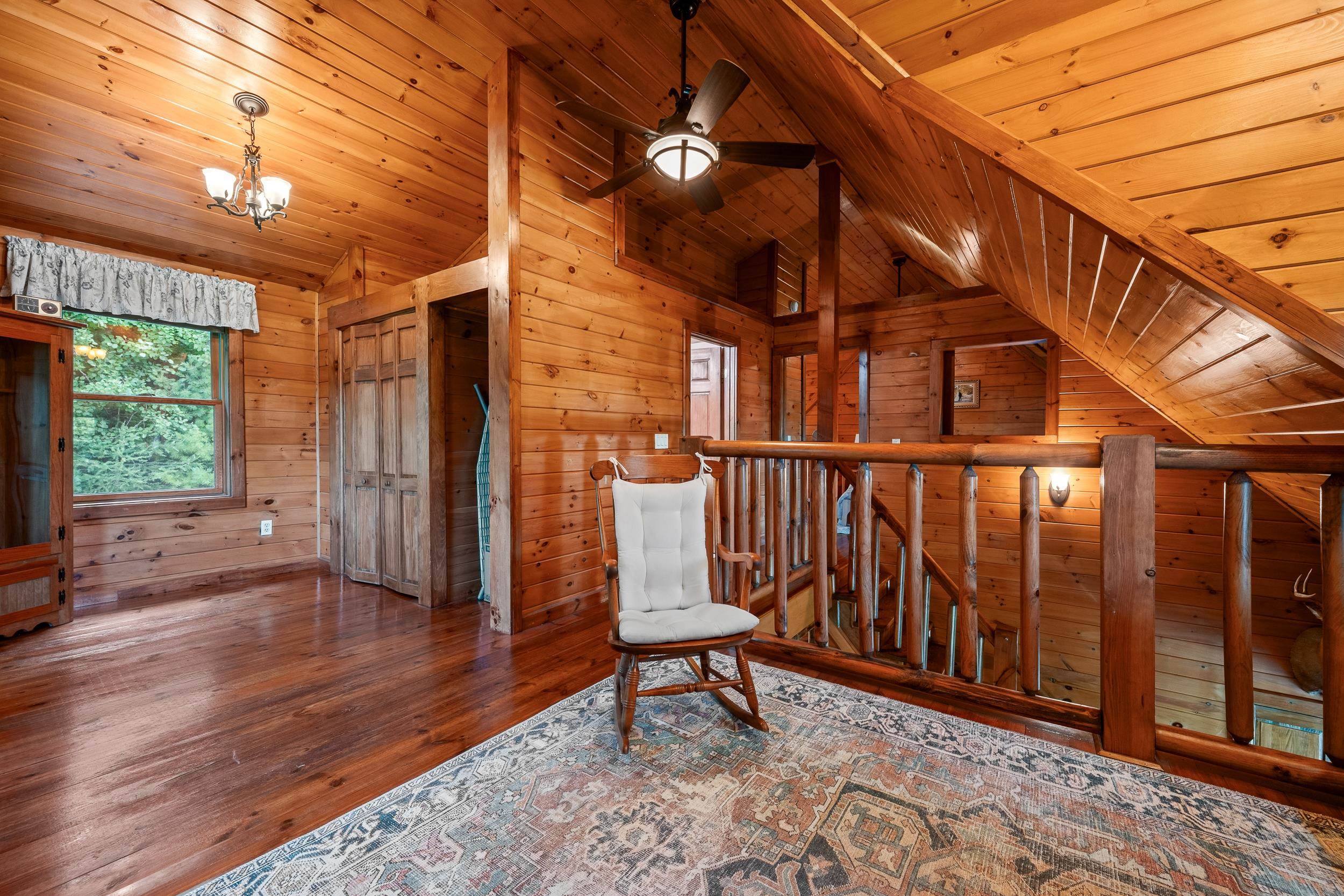 131 Blackberry Ln, Littleton, NH 03561