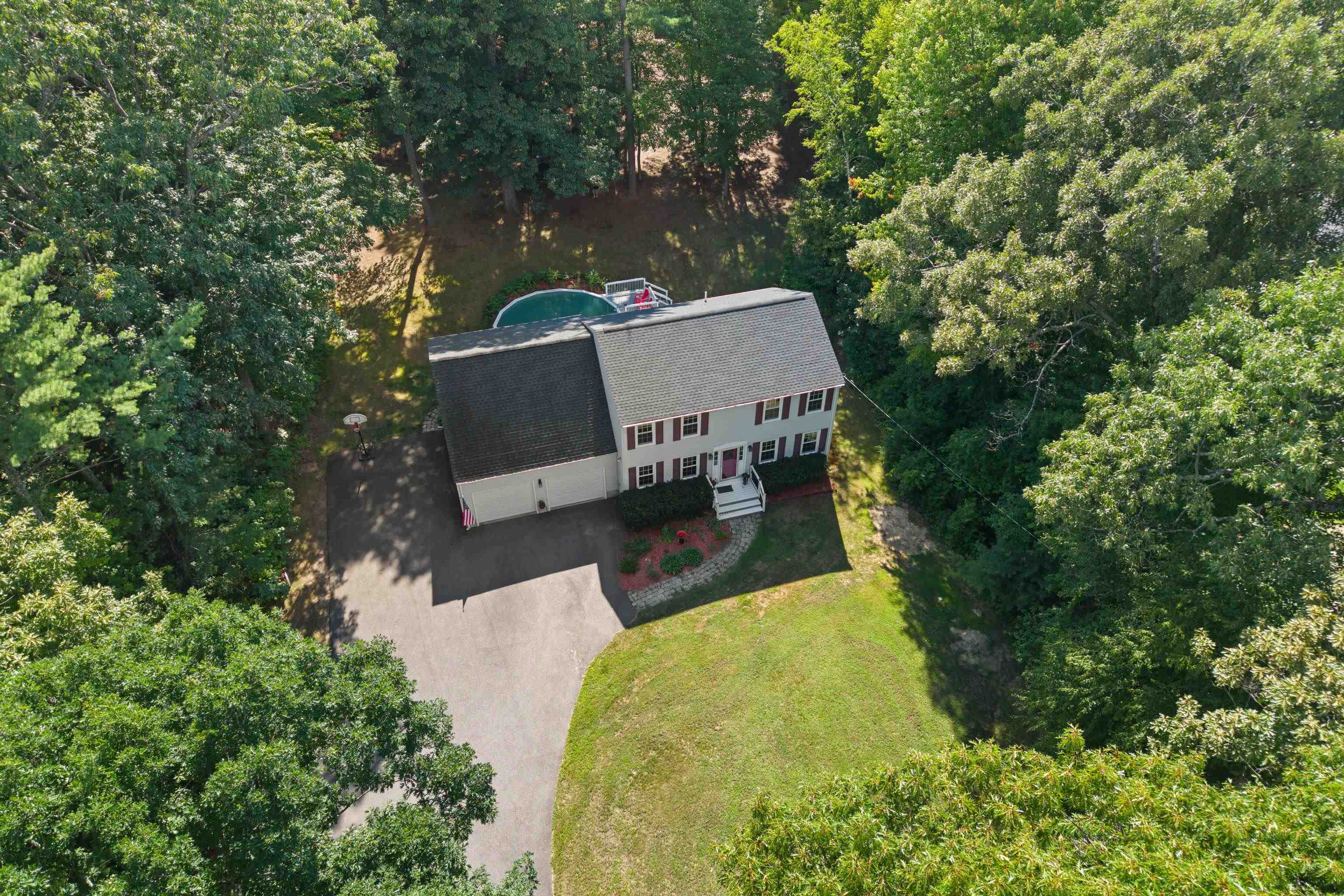 70 South Bow Rd, Hooksett, NH 03106