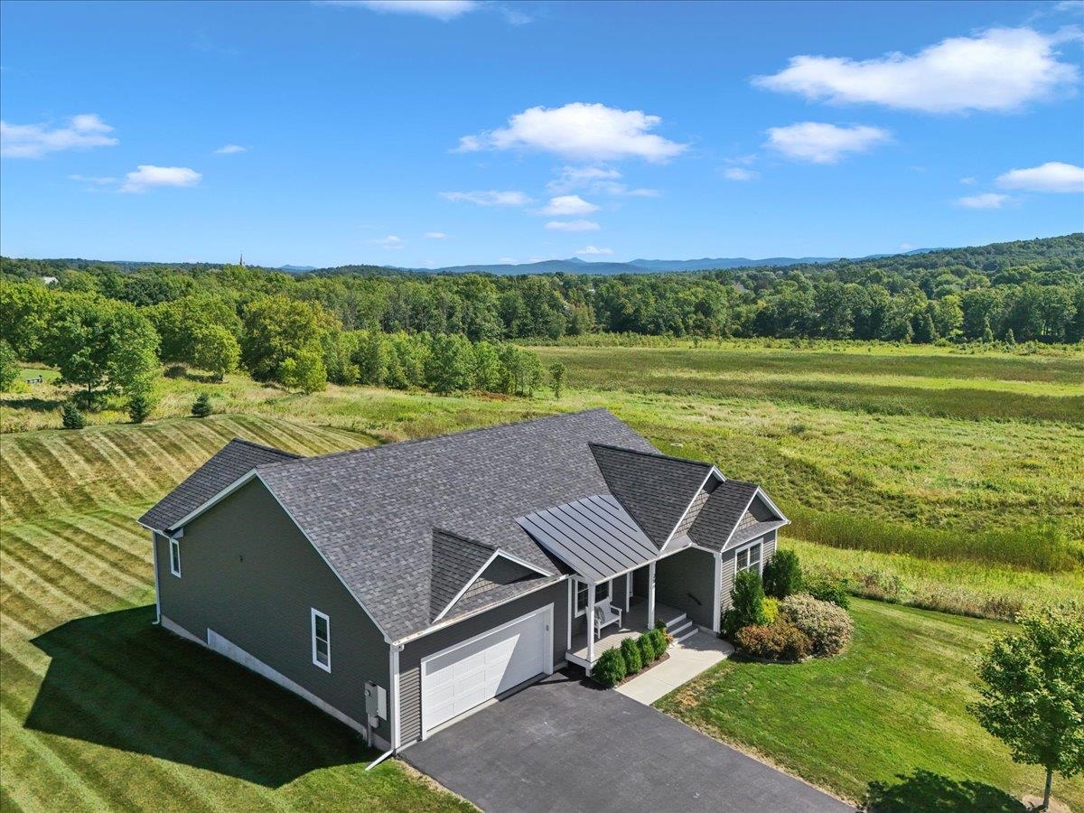 Photo 2 of Single family home for sale at 299 Commodore Dr, Vergennes, VT 05491 | MLS# 5106355 | Listing updated on 2026-09-16