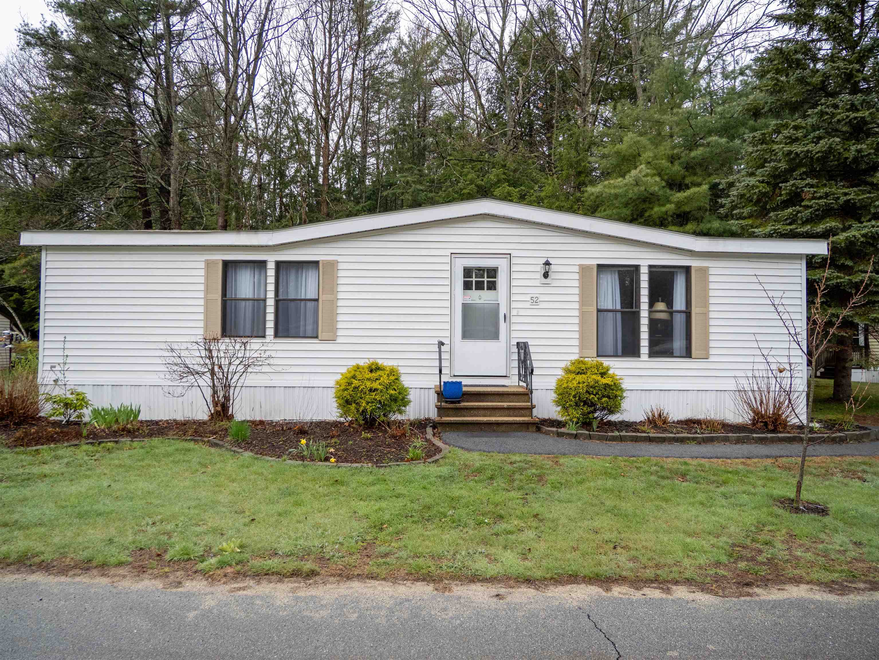2nd image of 52 Monadnock Dr, Rochester, NH 03867 | MLS# 5106359
