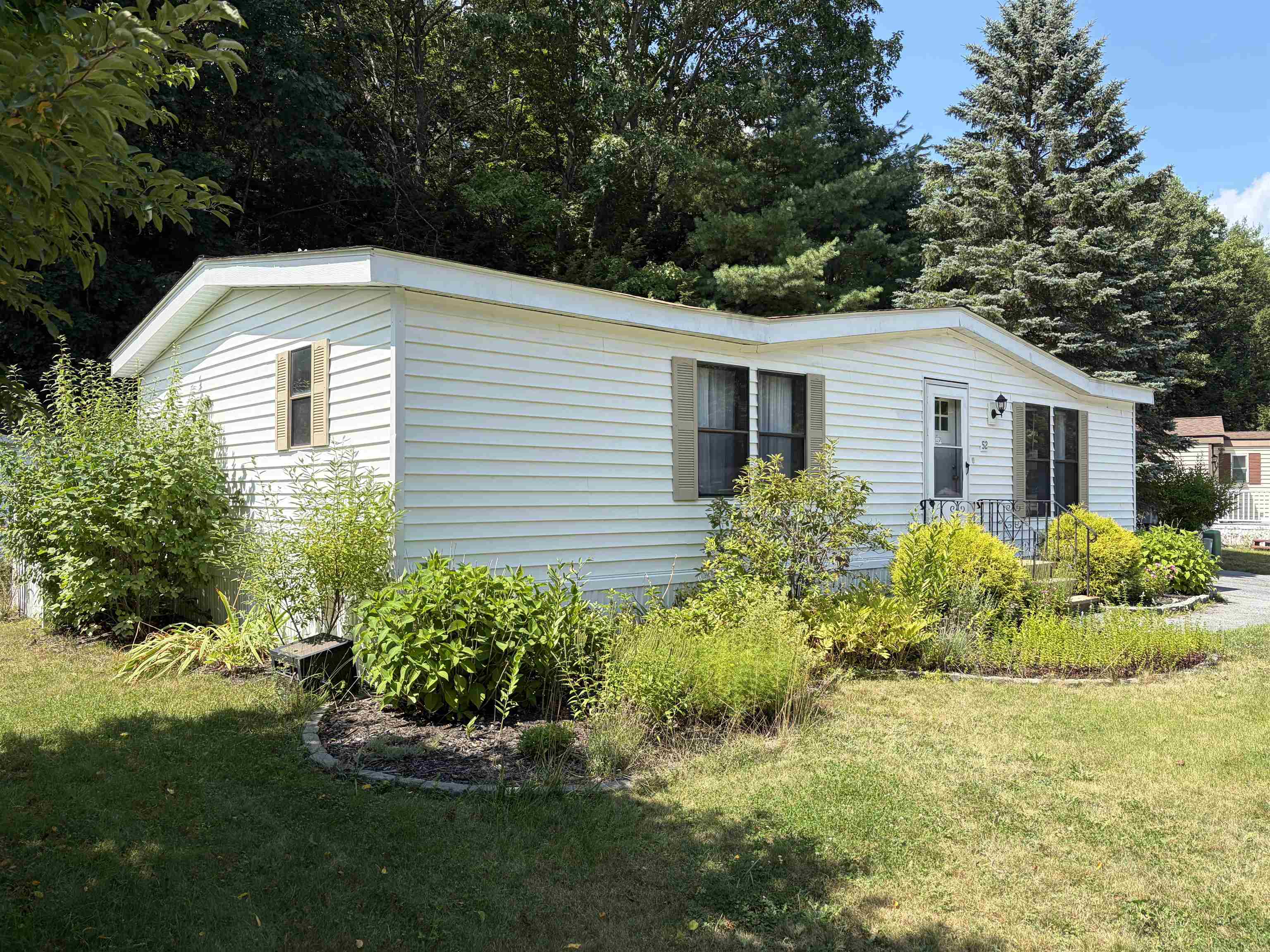 5th image of 52 Monadnock Dr, Rochester, NH 03867 | MLS# 5106359