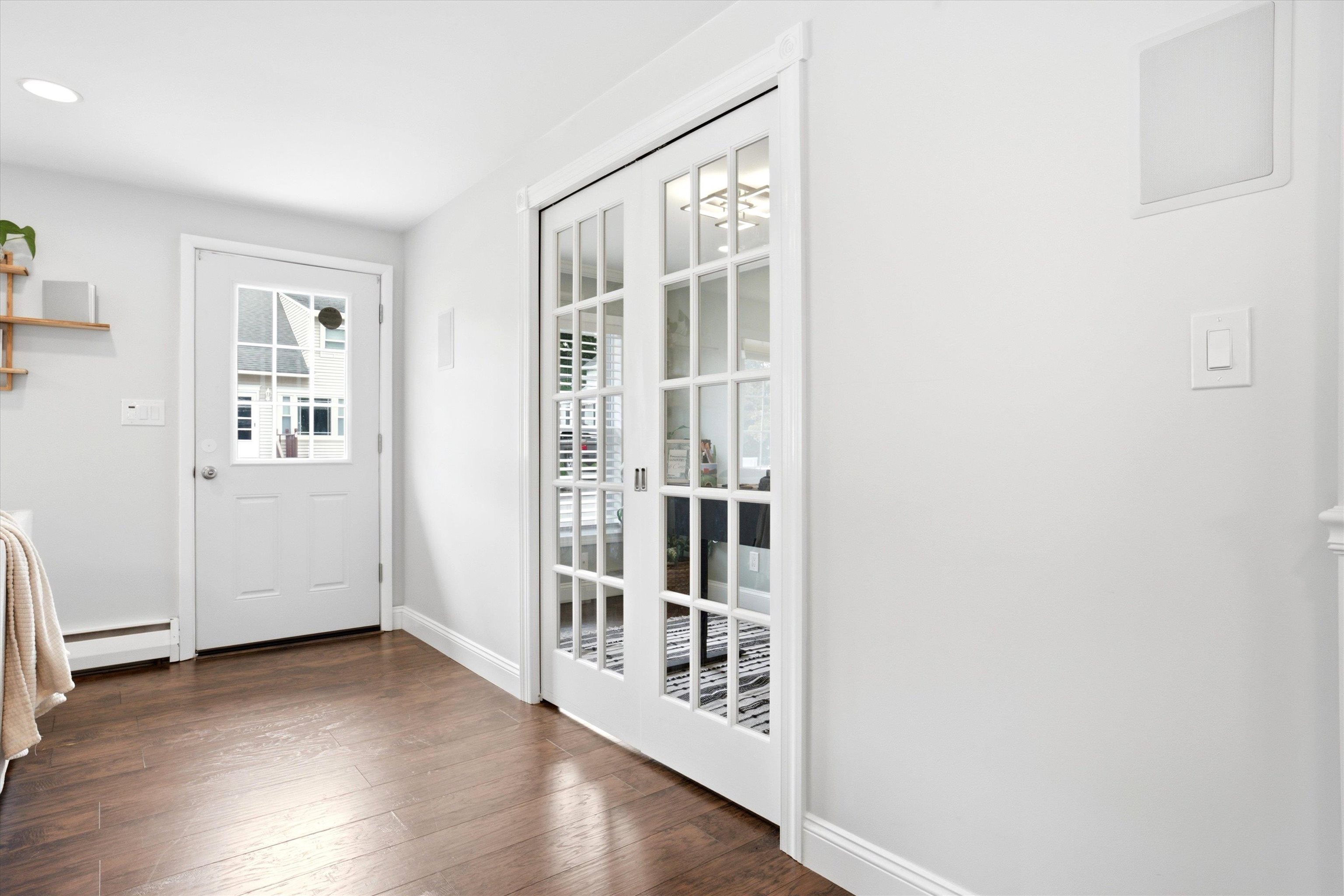 12 Pine Hill Ave, Goffstown, NH 03045