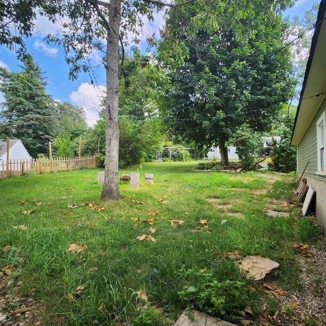 pet friendly off familyroom