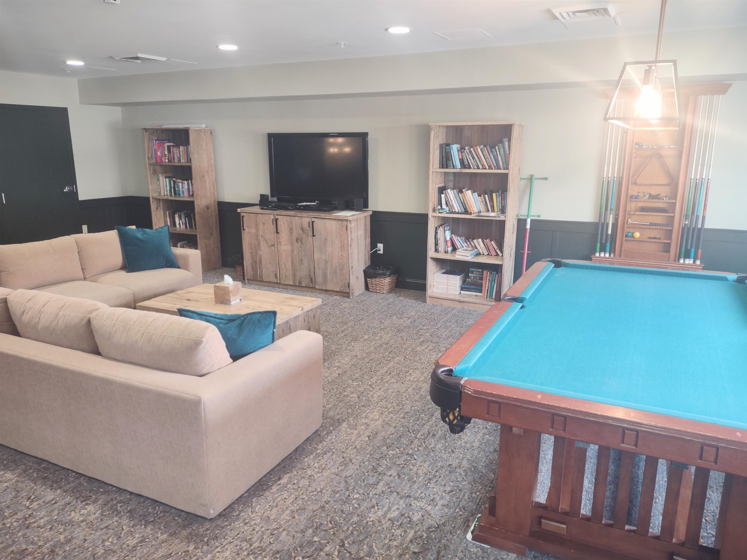 Owners Lounge