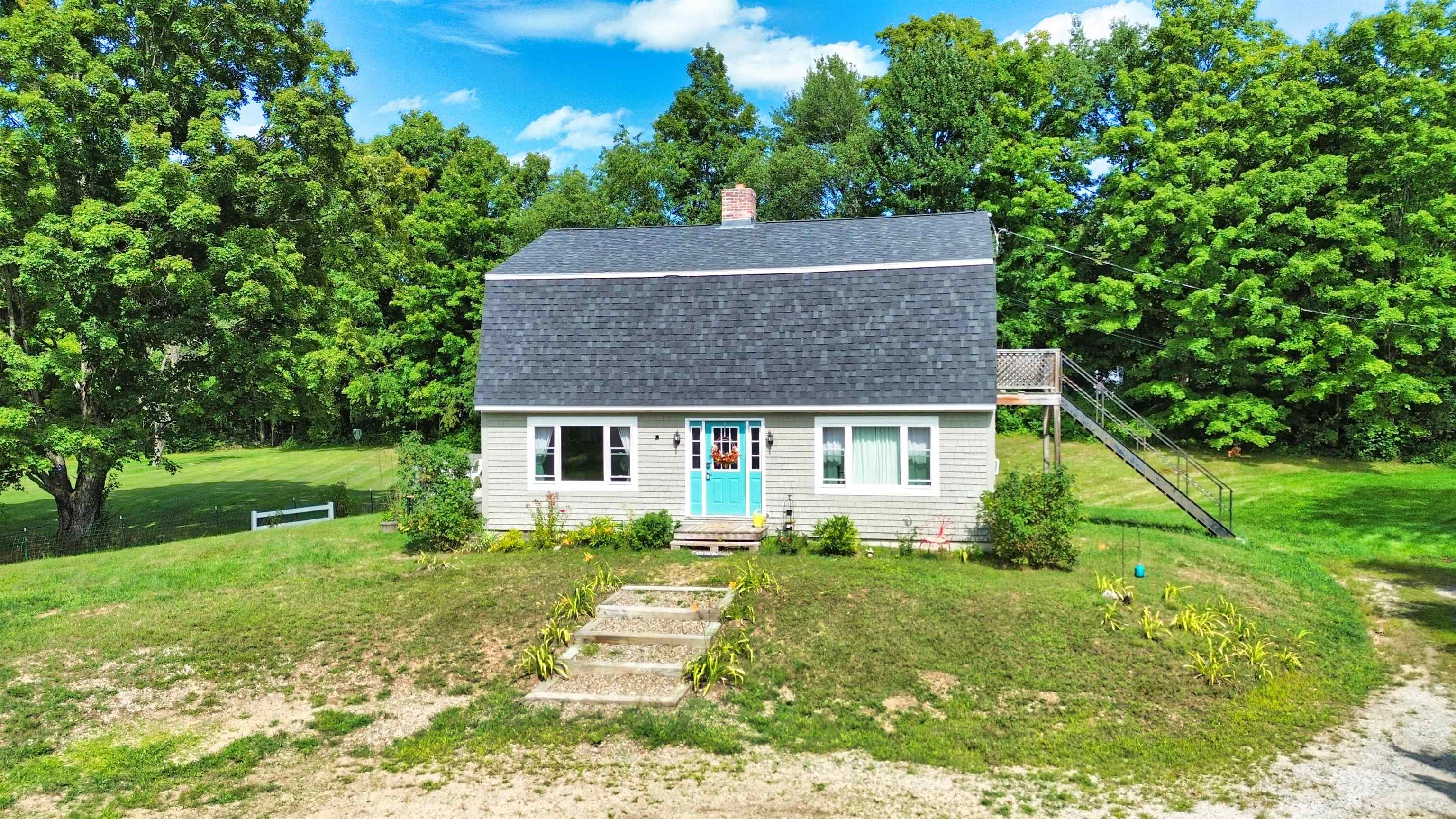 7 Applecrest Ln, Andover, NH 03216