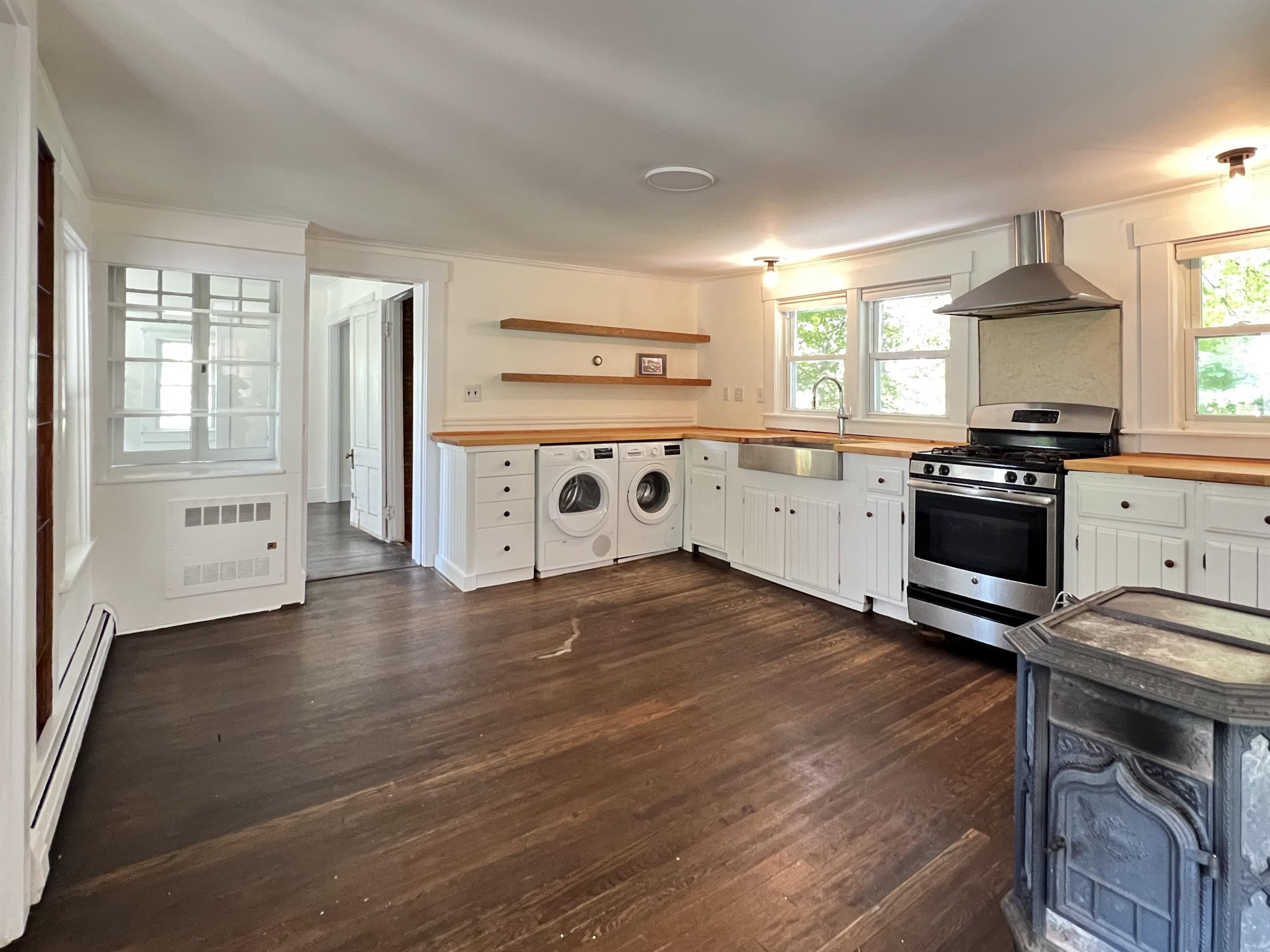 10 Pleasant St, Lyme, NH 03768