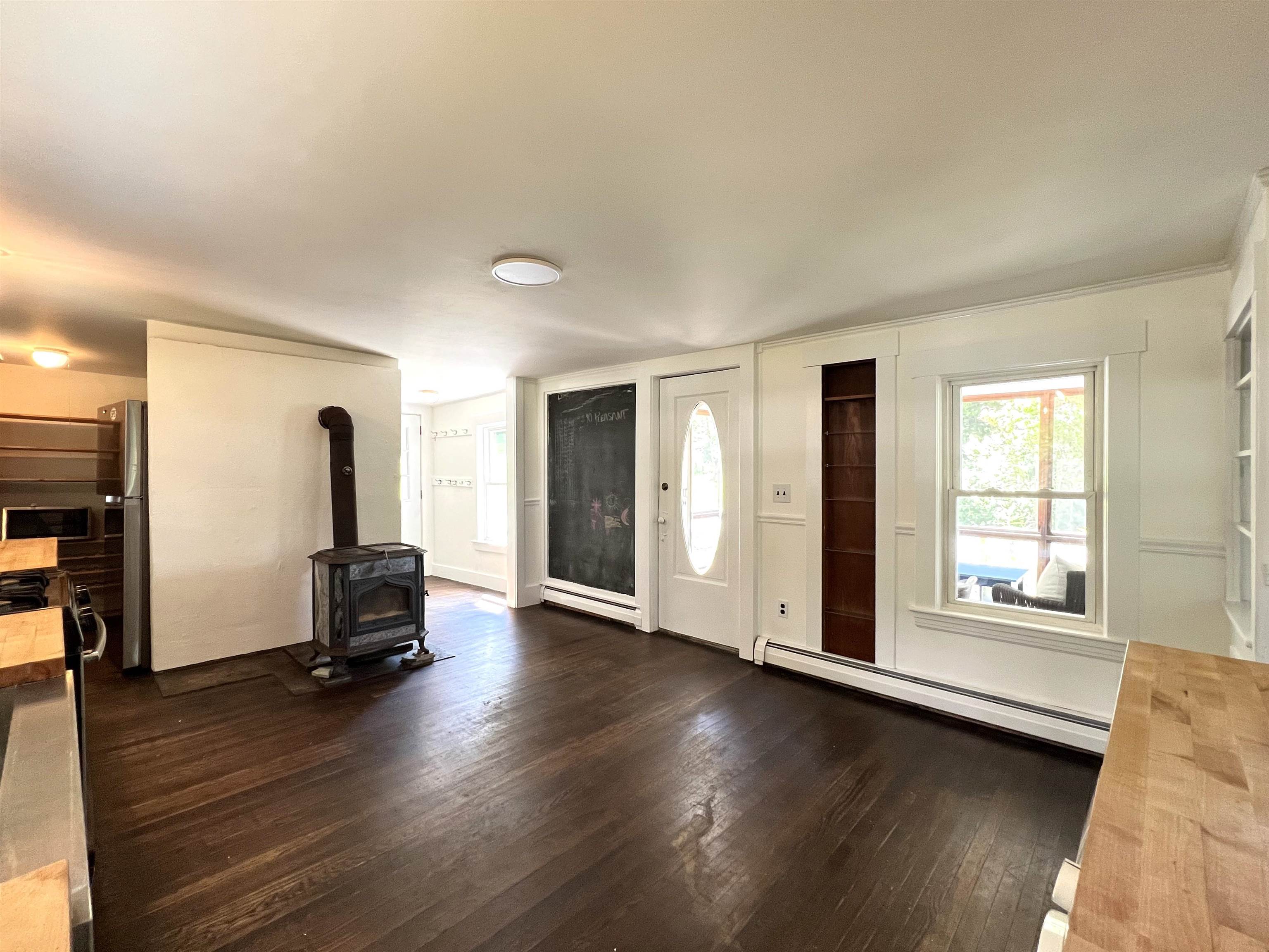 10 Pleasant St, Lyme, NH 03768
