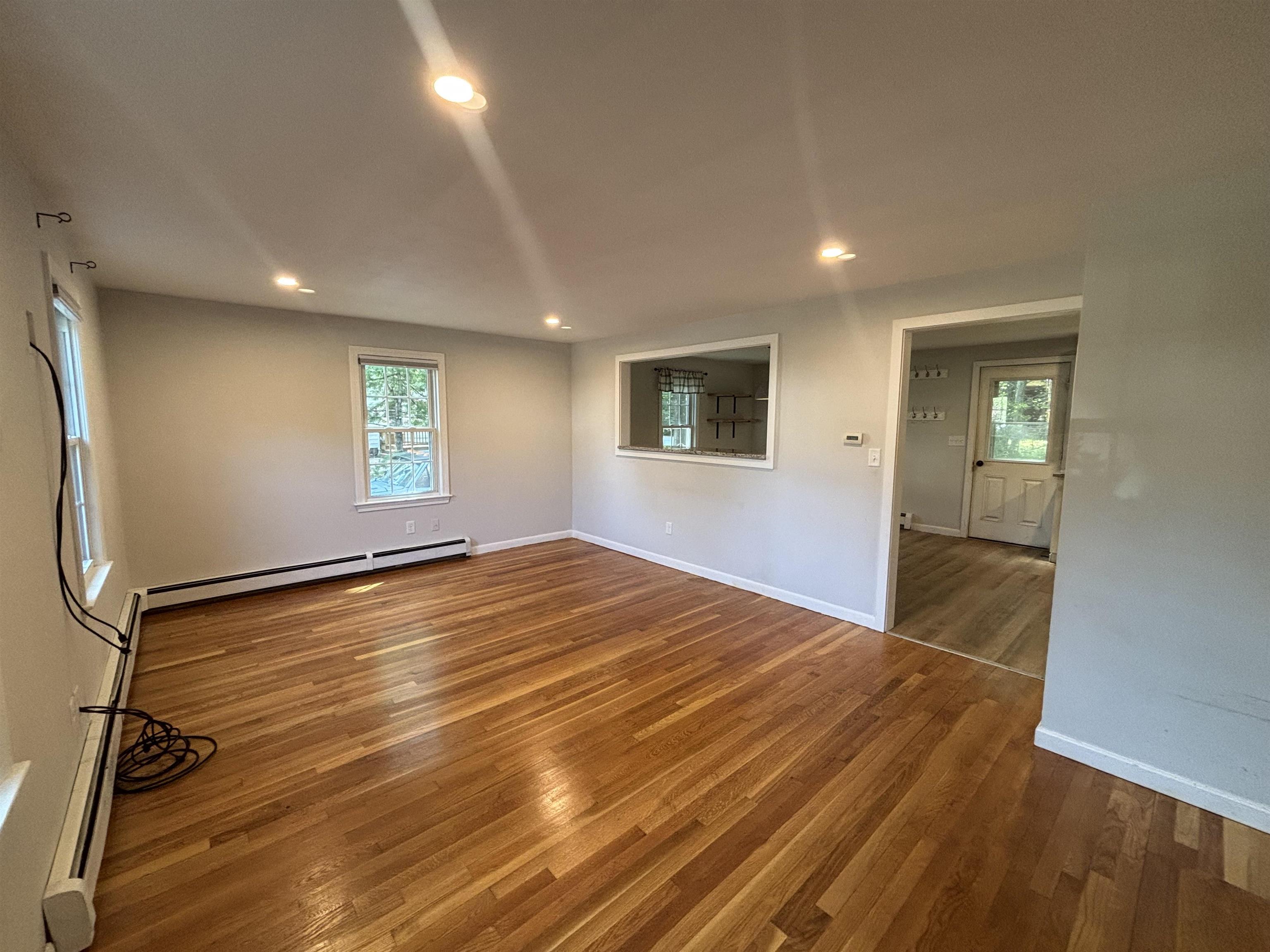 Photo 6 of 21