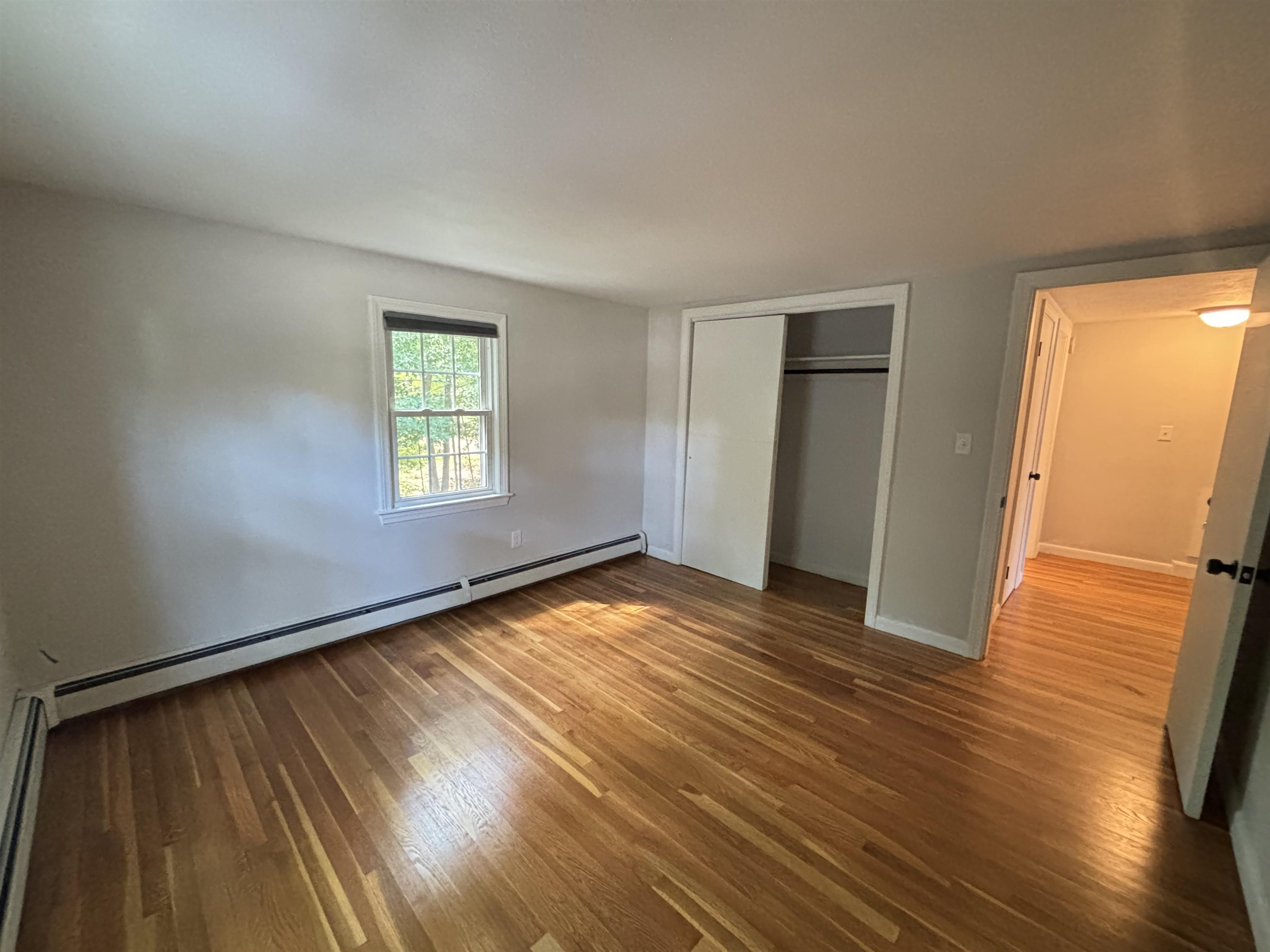 401 High St #APT 1, Hampton, NH 03842