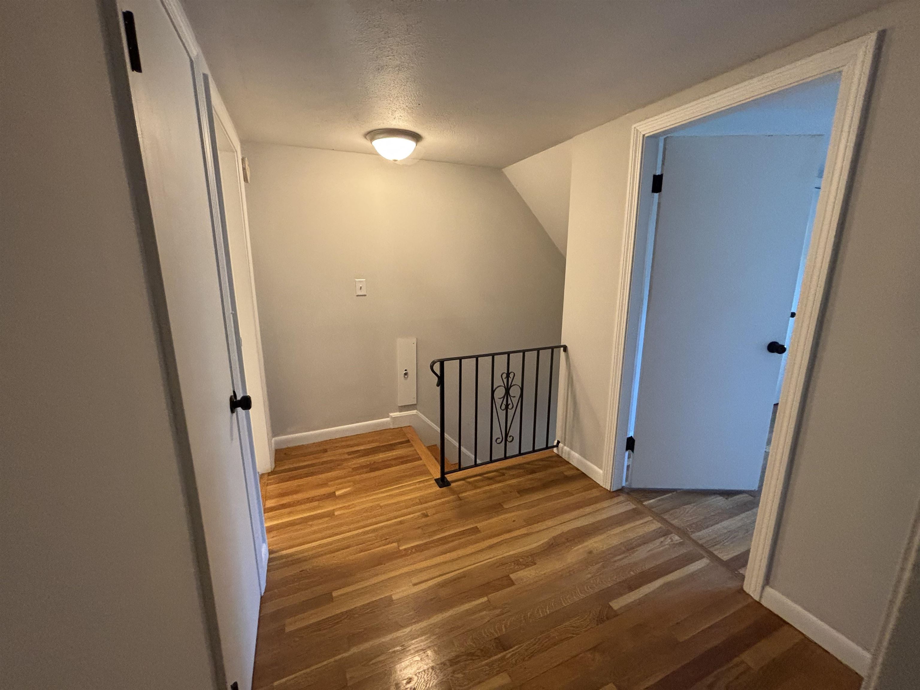 401 High St #APT 1, Hampton, NH 03842