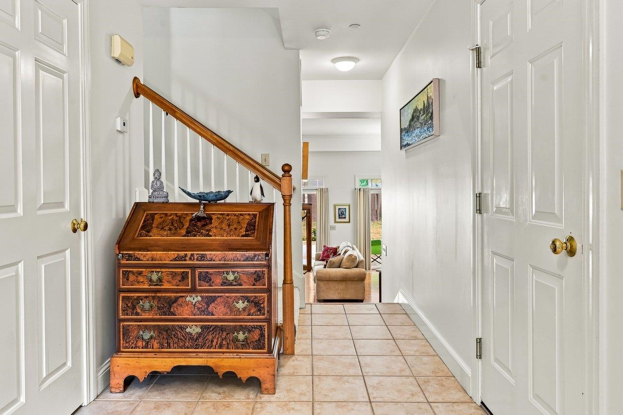 51 Clearwater Dr, Dover, NH 03820