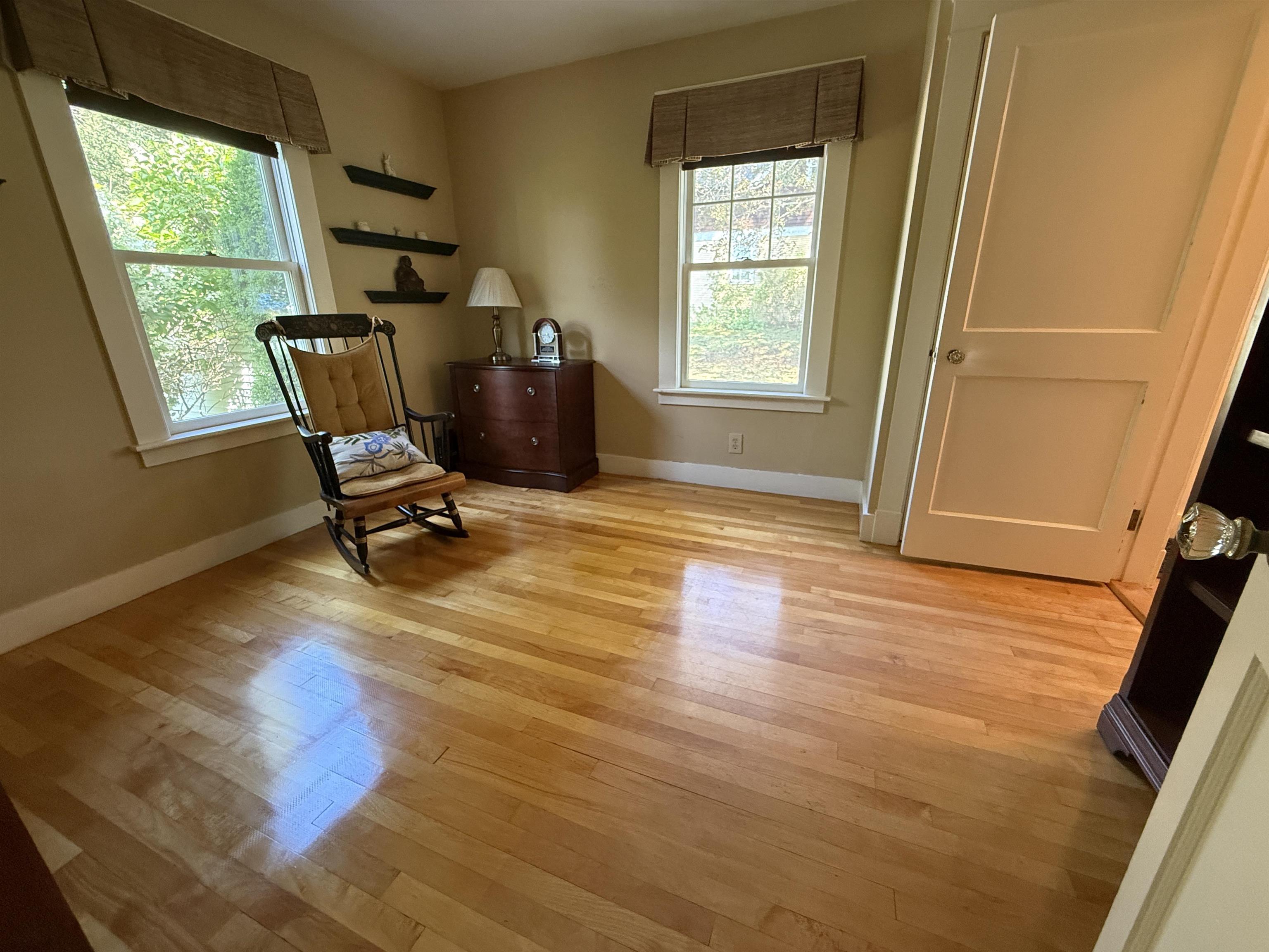23 Pinnacle Rd, Newport, NH 03773