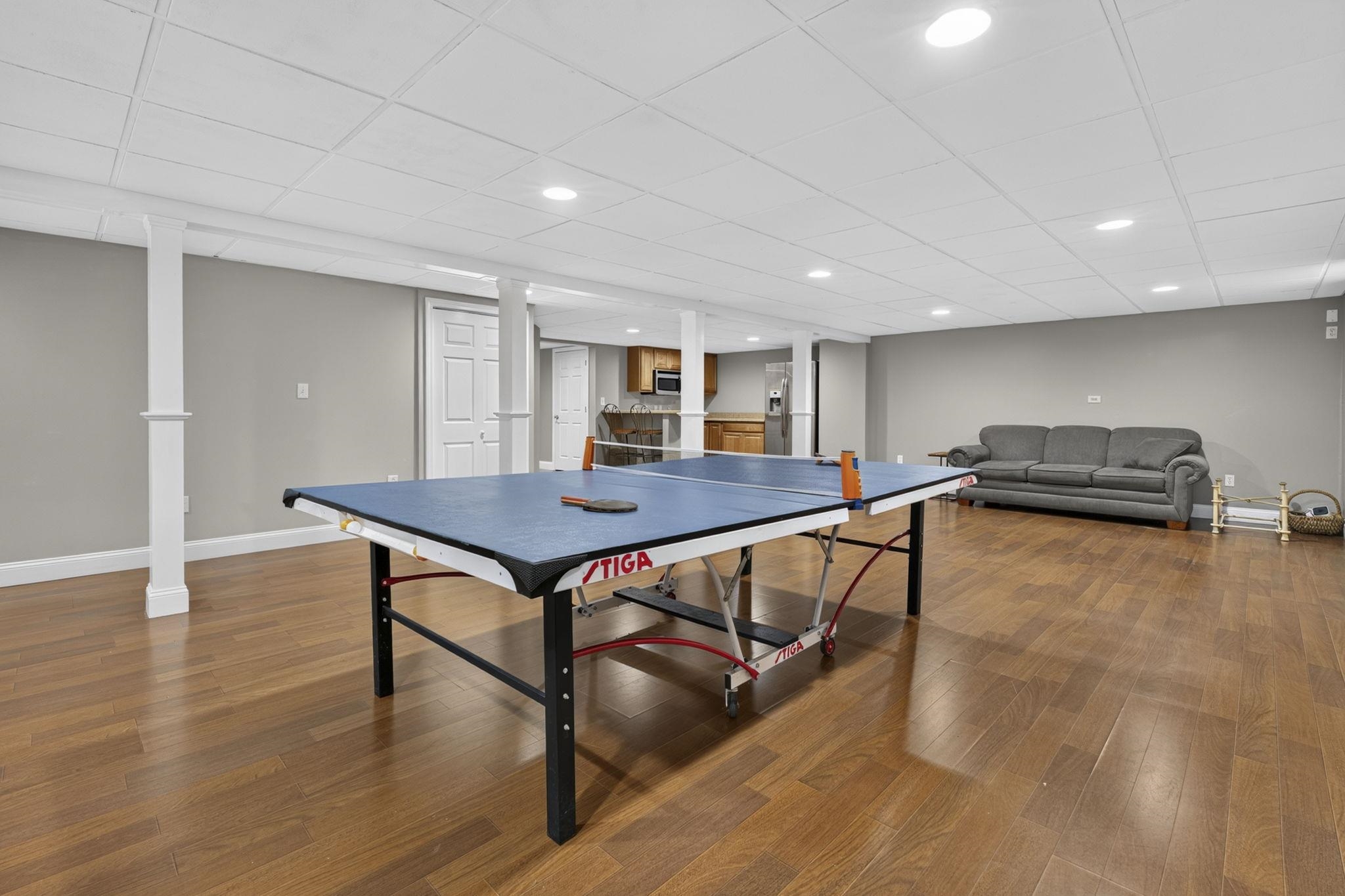 50 Gale Rd, Hampton, NH 03842