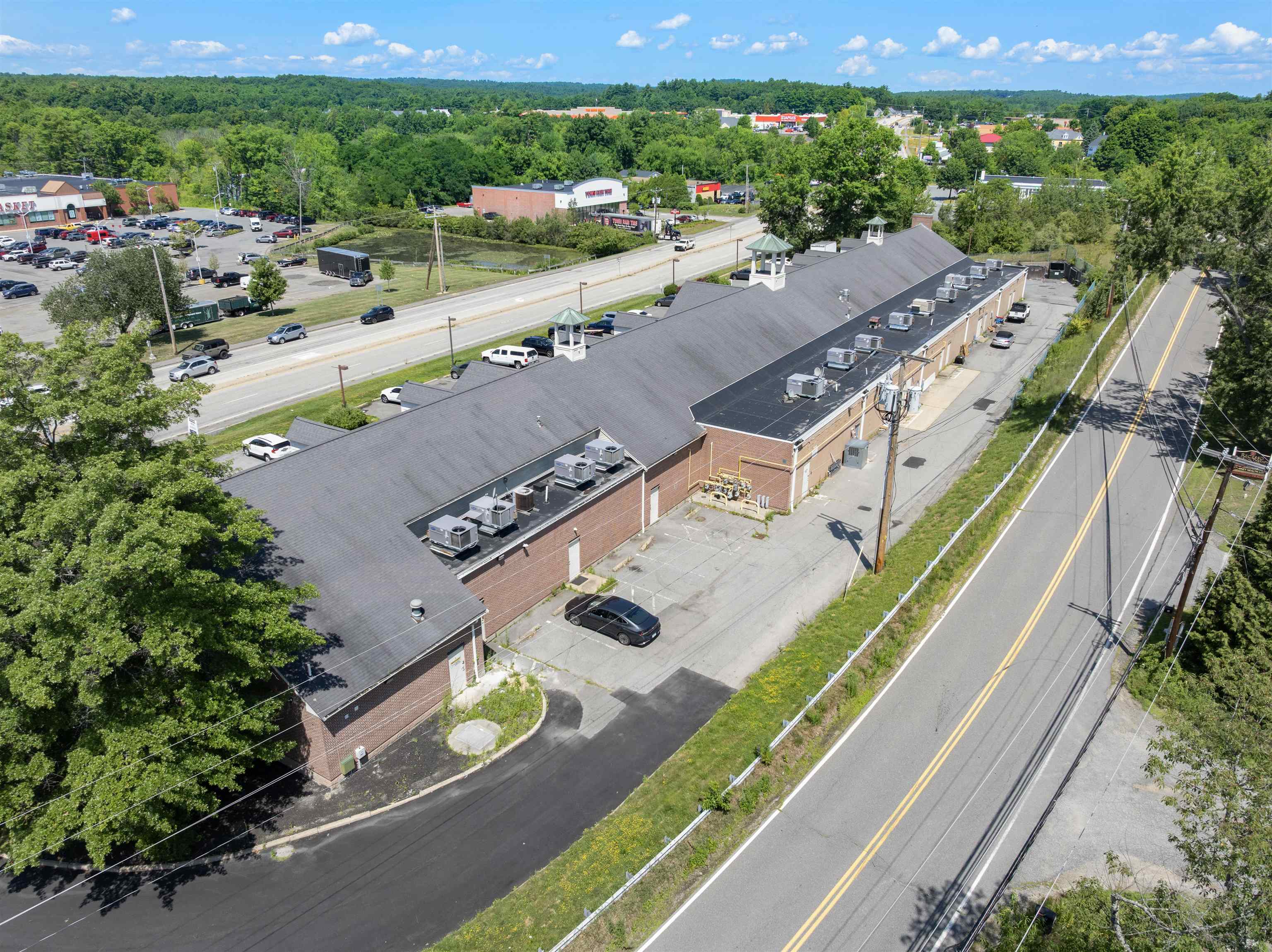 37 Plaistow Rd #2, Plaistow, NH 03865