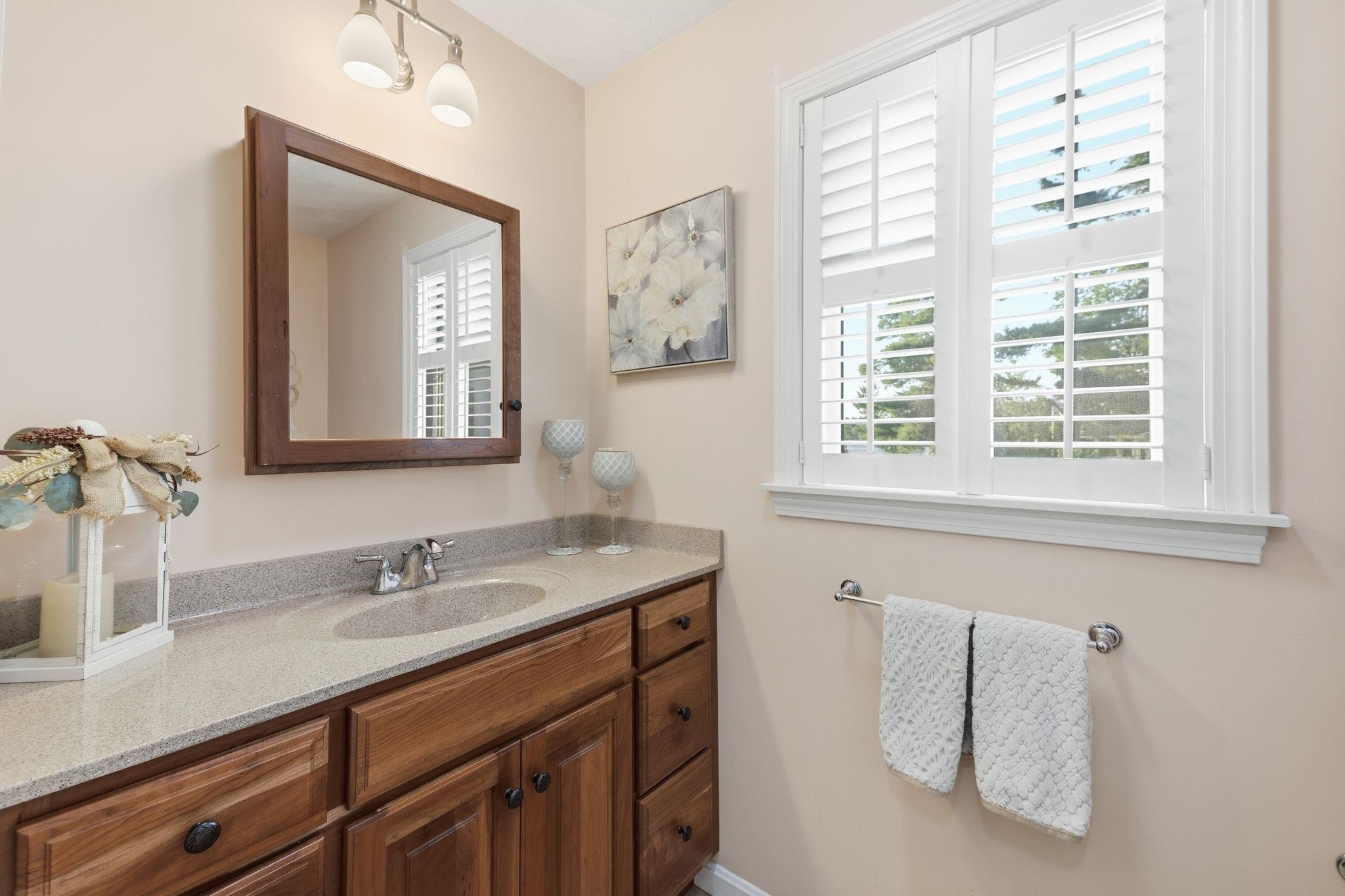 Photo 29 of 60