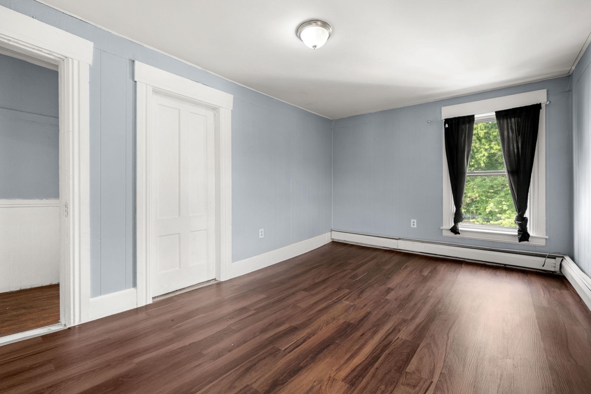 494-3 Second Floor
