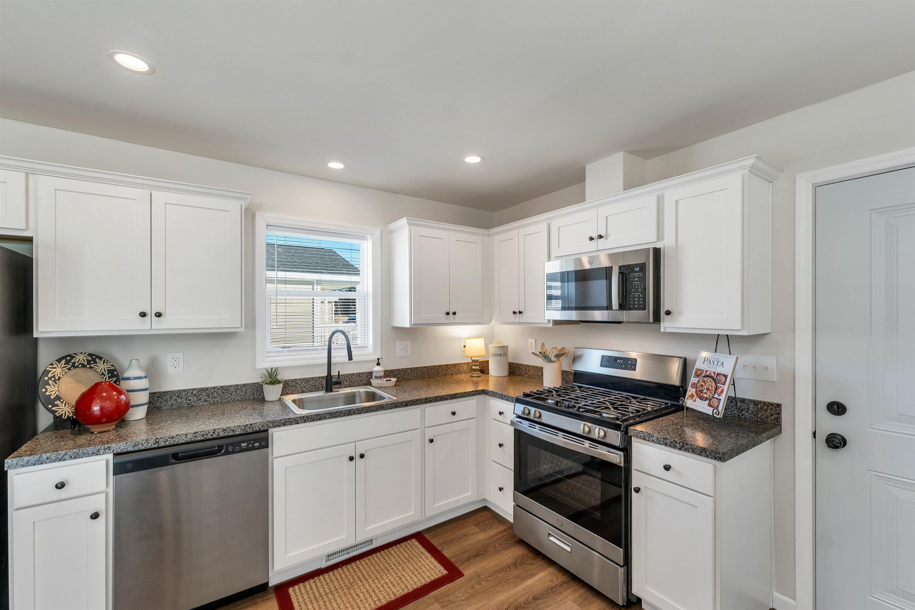 79-A Crescent St #90-15-1, Plymouth, NH 03264