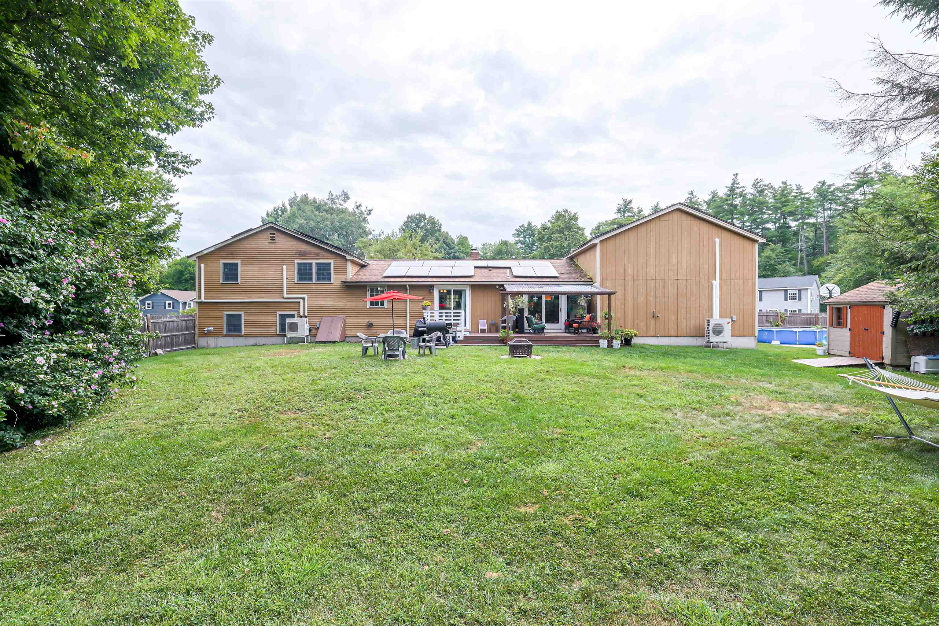 25 Clay St, Merrimack, NH 03054