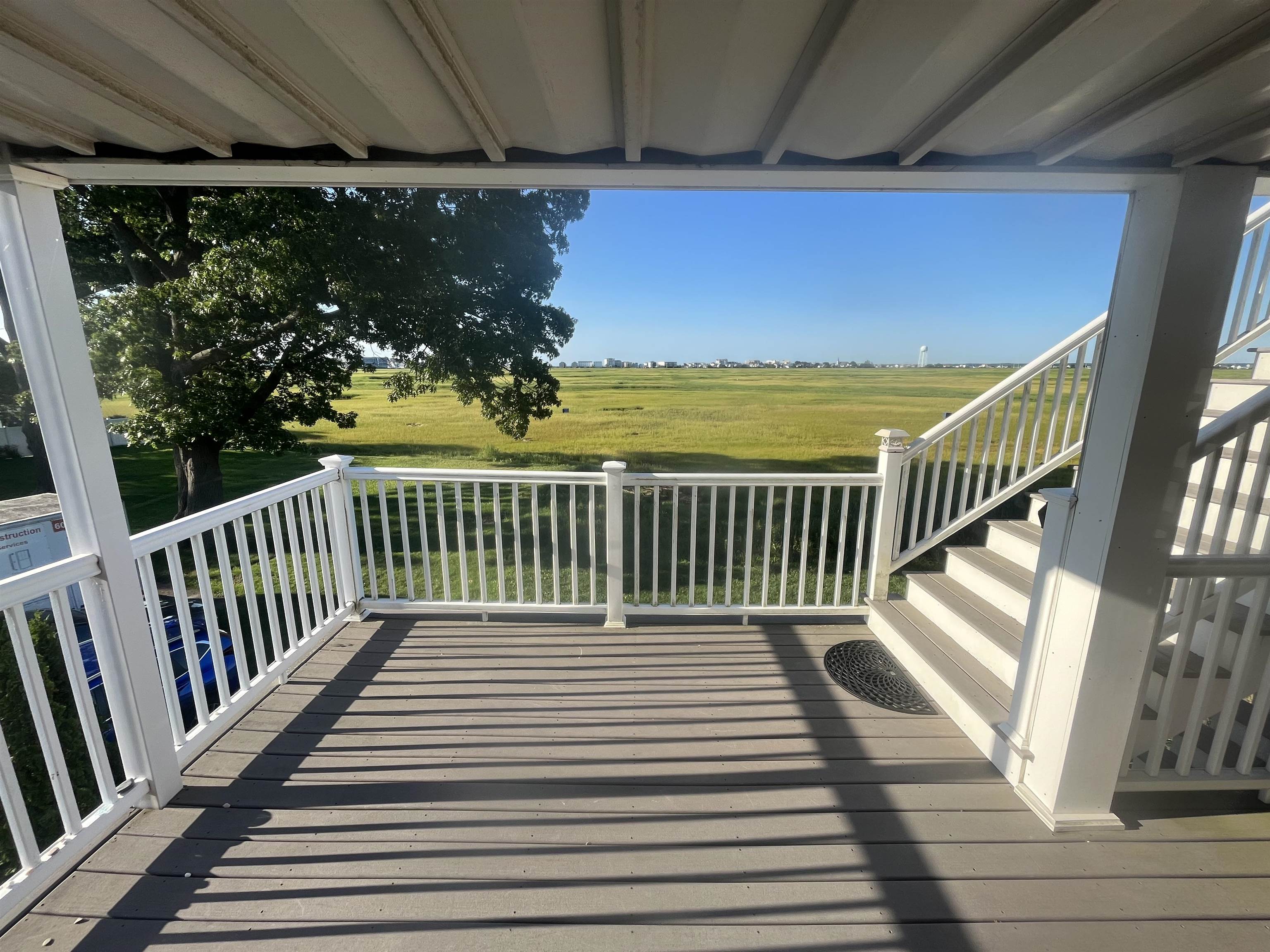 Photo 7 of 26