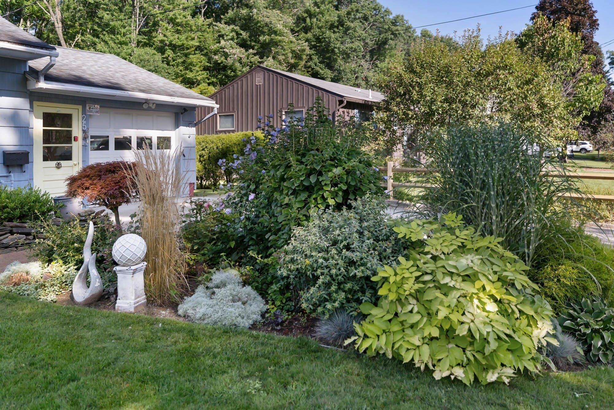 3rd image of 25 Mills Ave, South Burlington, VT 05403 | MLS# 5106605
