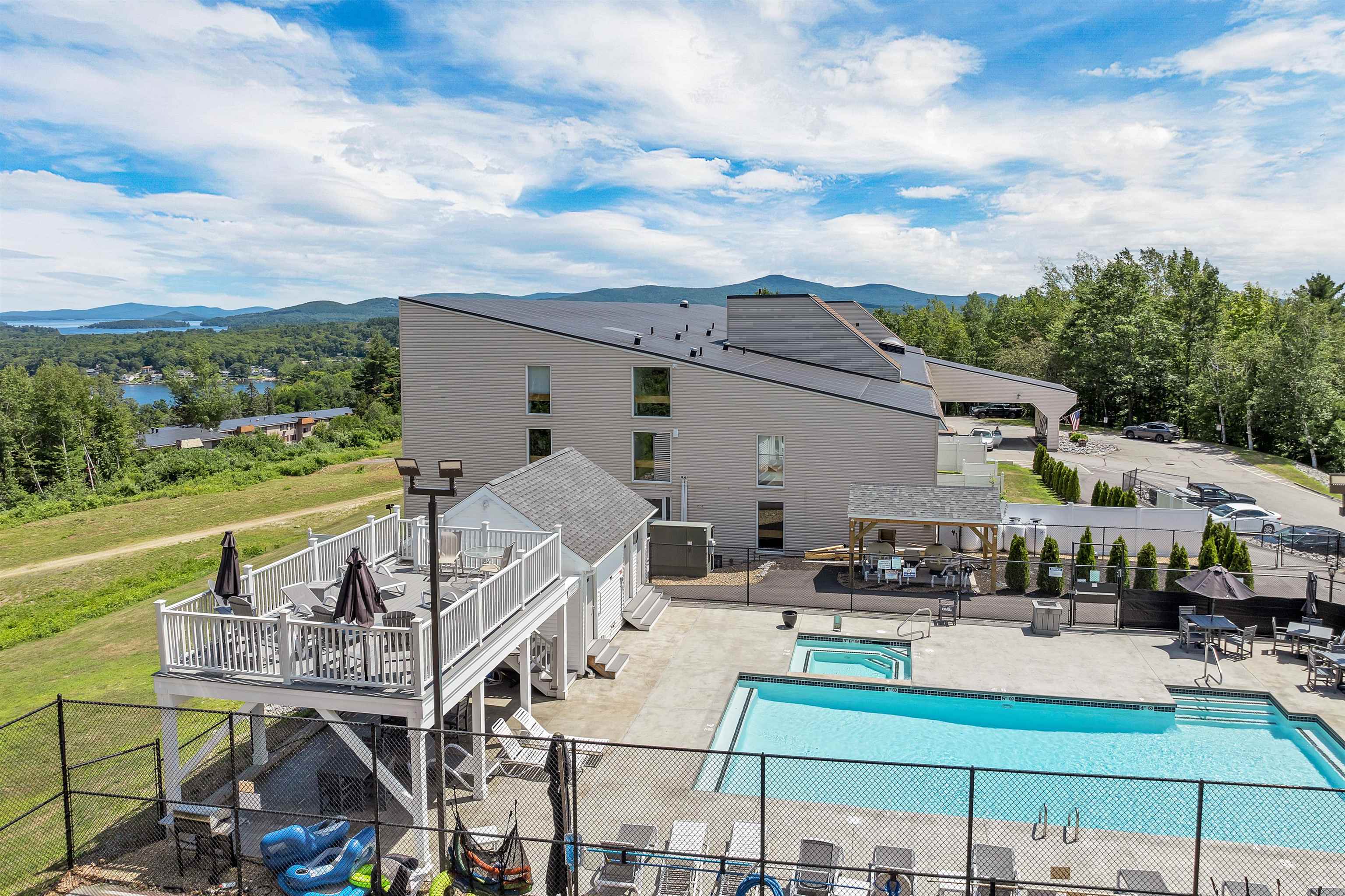 375 Endicott N St #402, Laconia, NH 03246