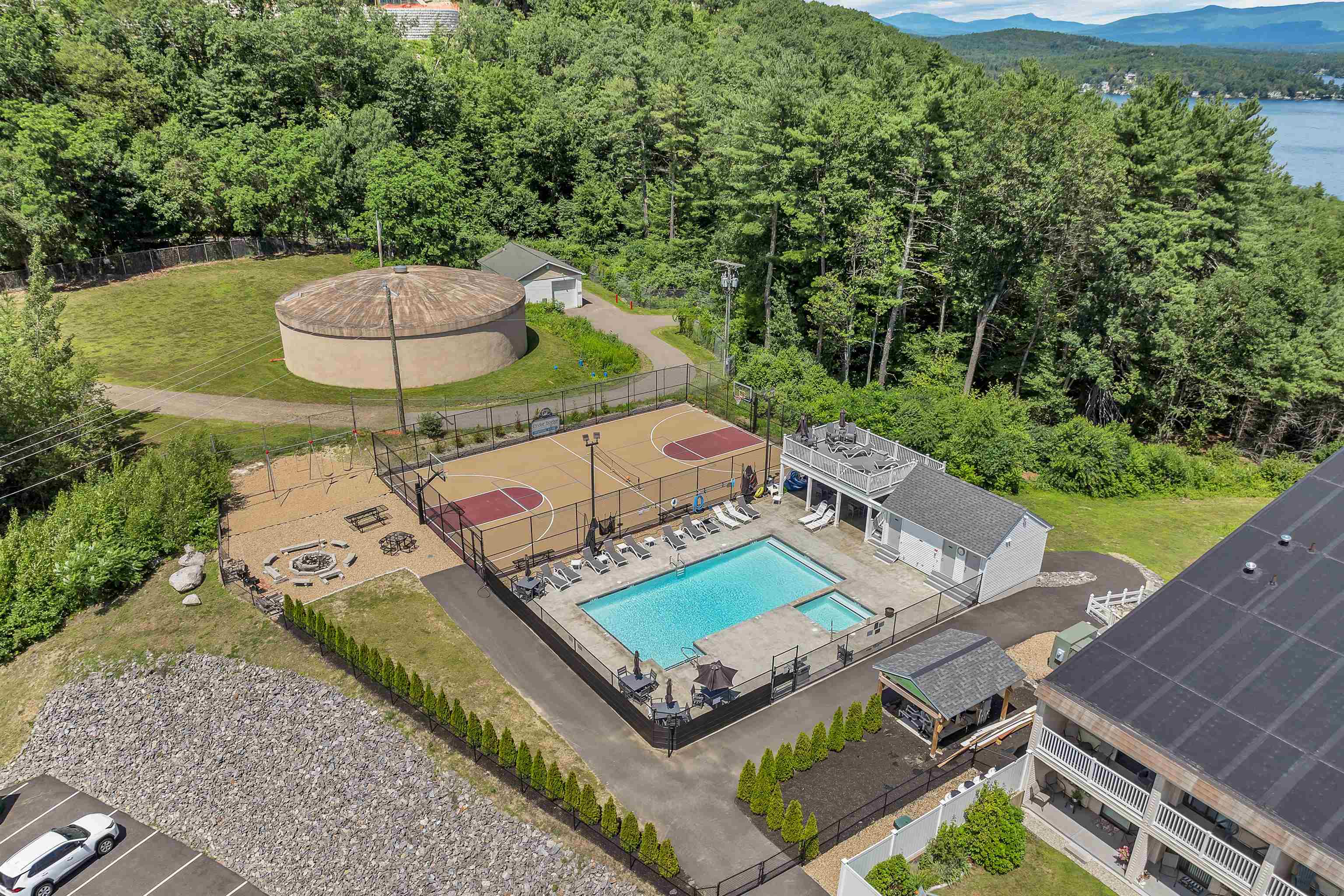 375 Endicott N St #402, Laconia, NH 03246