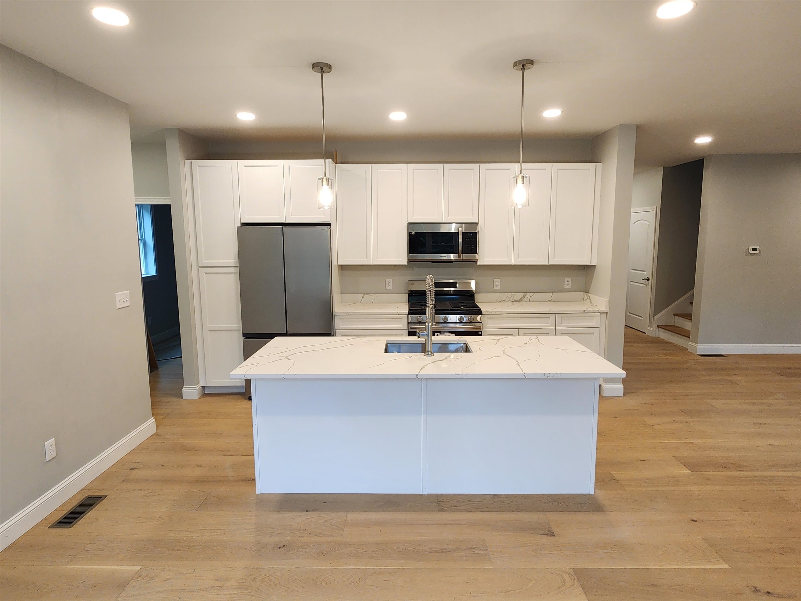 Photo 3 of Single family home for sale at 18 Lee Rd, Barrington, NH 03825 | MLS# 5106622 | Listing updated on 2026-09-17