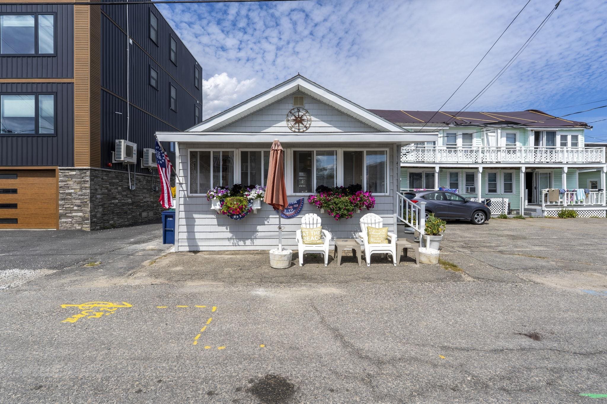 4th image of 14 Manchester St #1, Hampton, NH 03842 | MLS# 5106627
