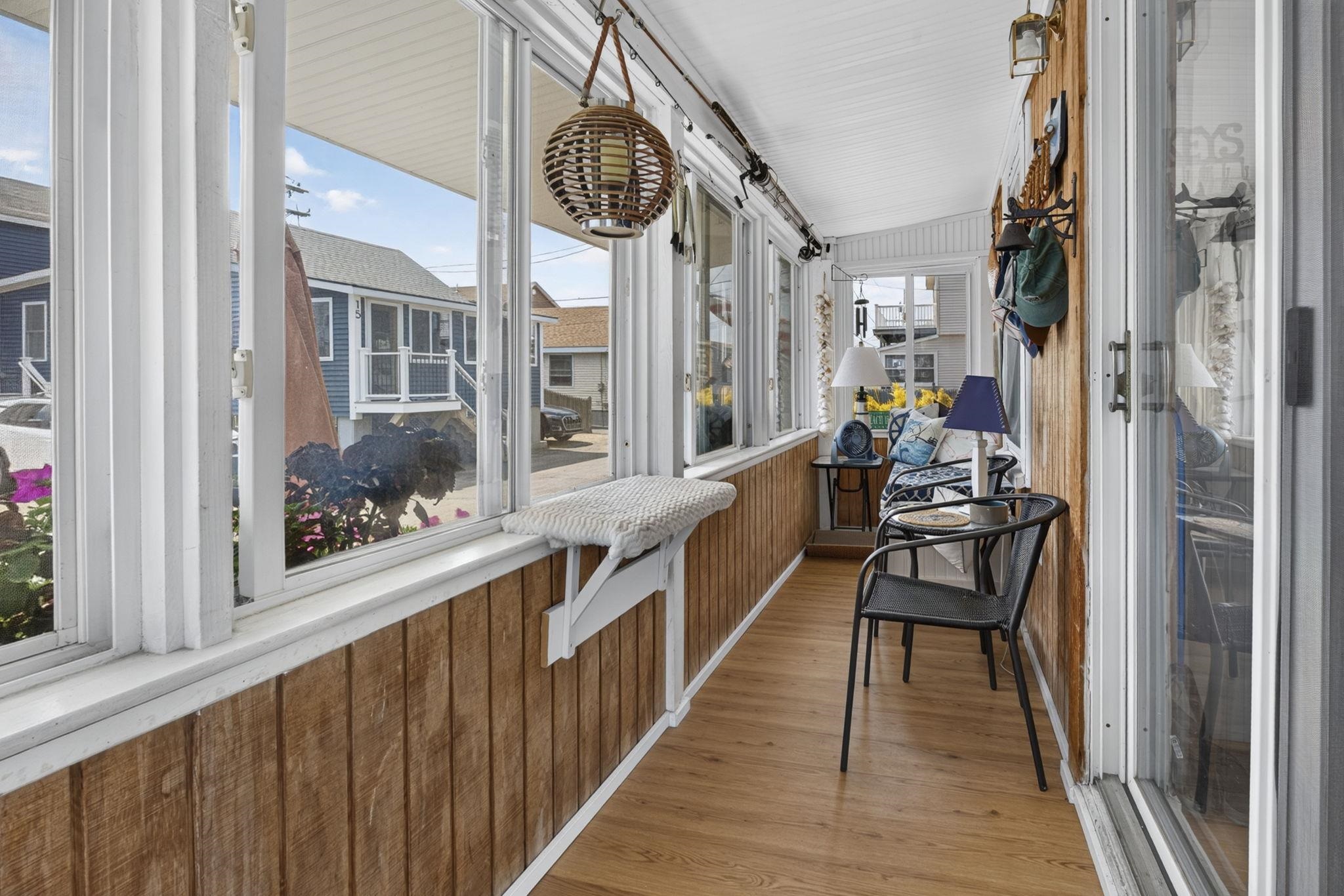 14 Manchester St #1, Hampton, NH 03842