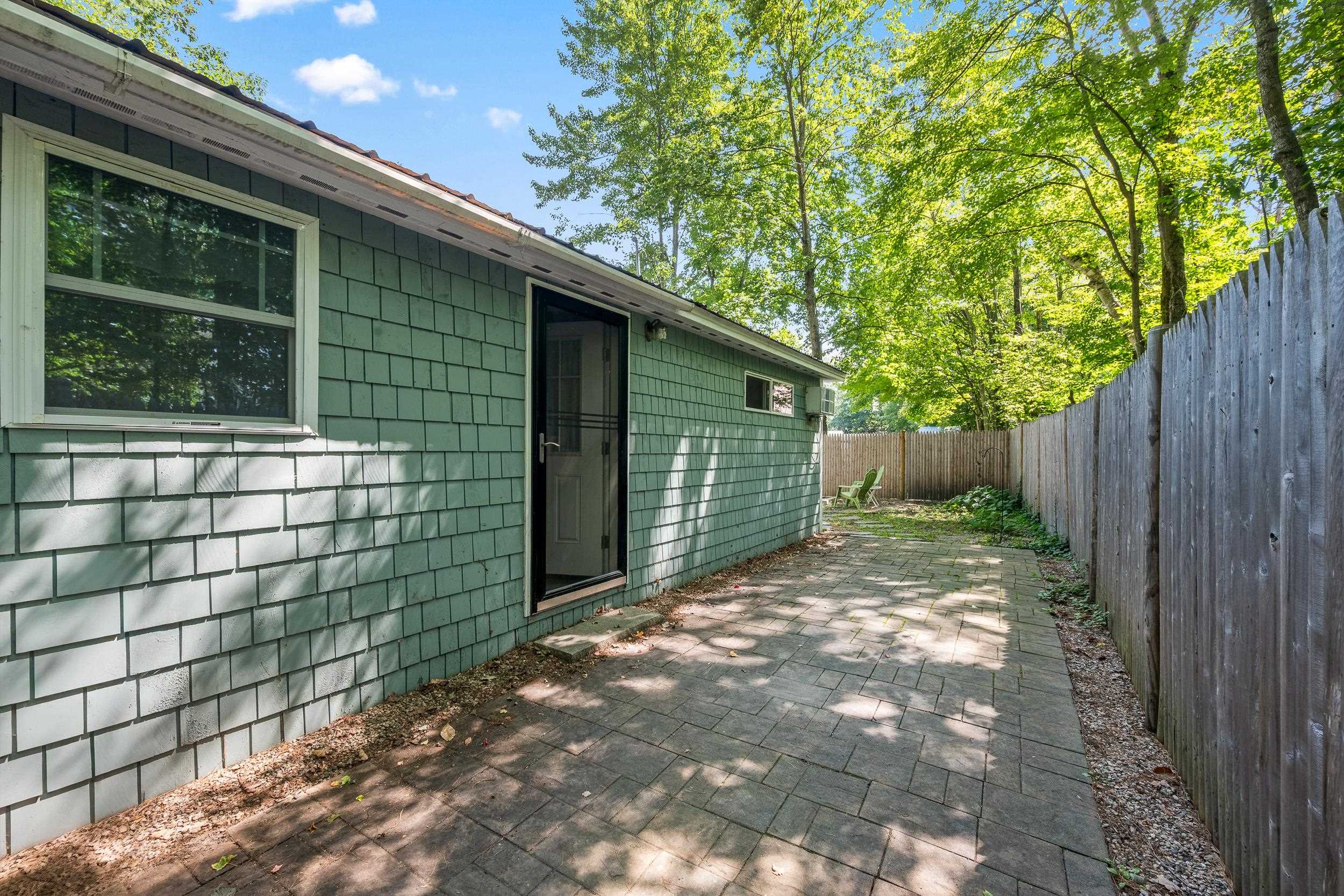 2396 West Side Rd, Conway, NH 03860