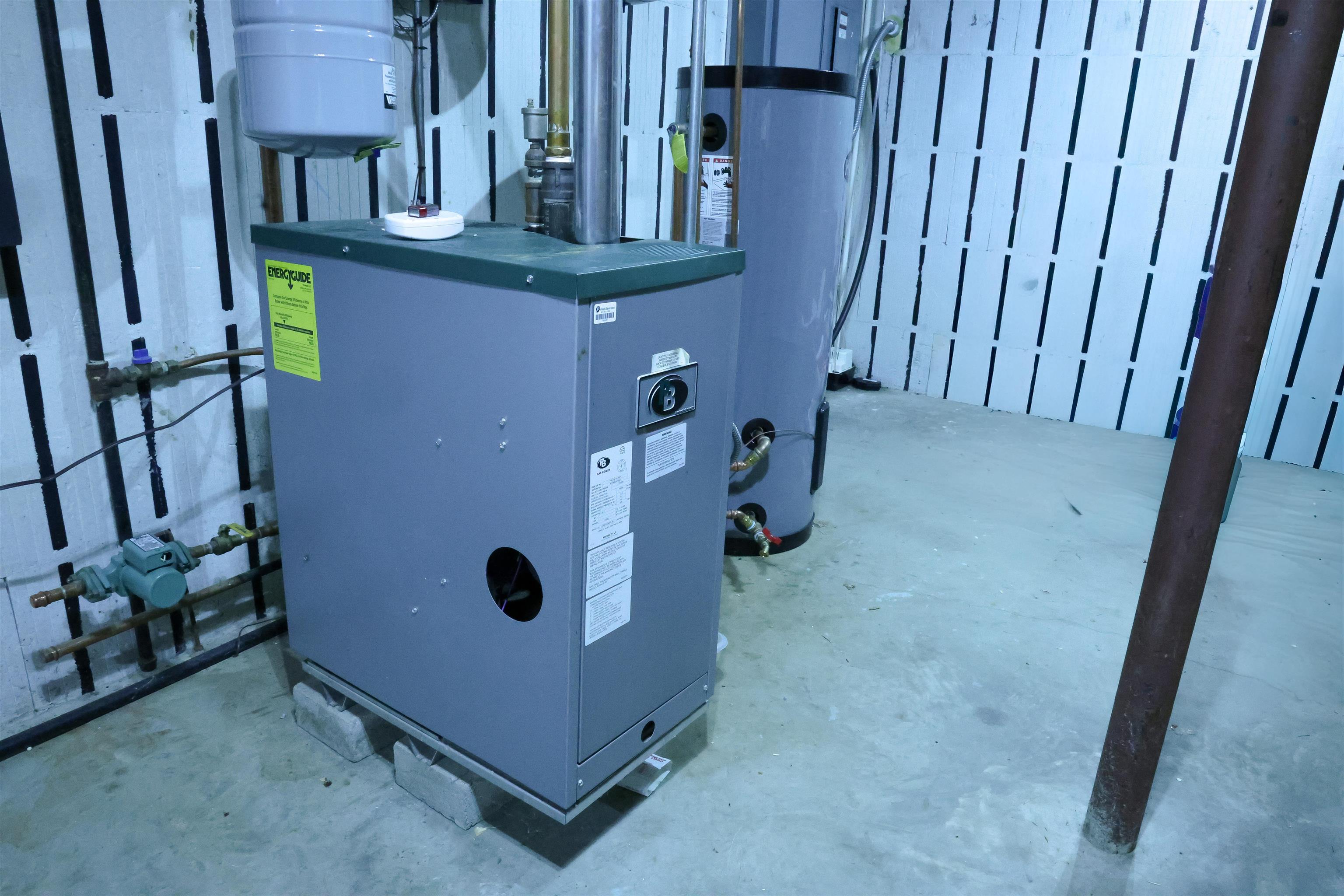 Finisher Walk out level-Radiant Heater for 1st Floor