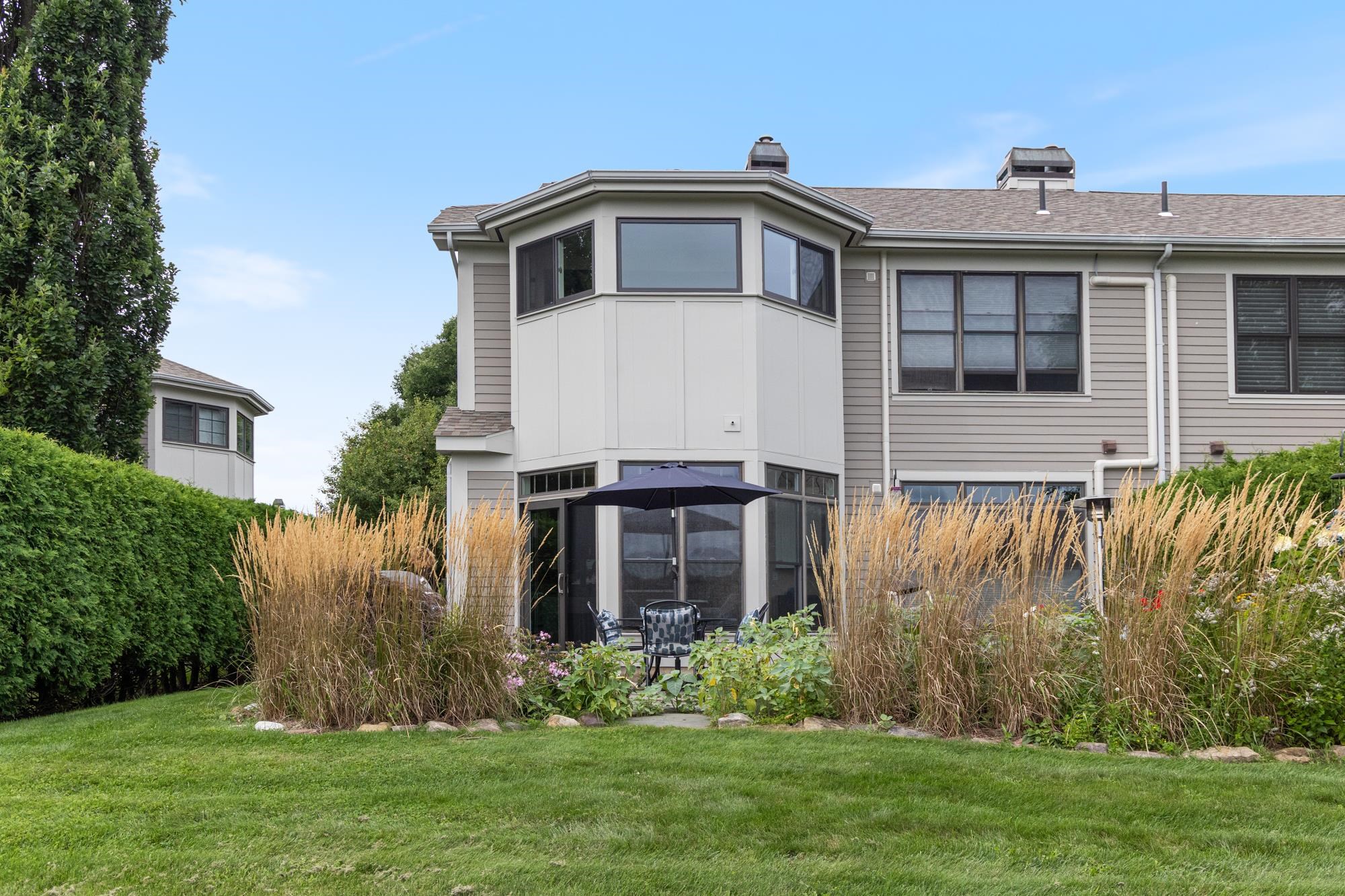 2nd image of 540 Golf Course Rd, South Burlington, VT 05403 | MLS# 5106643