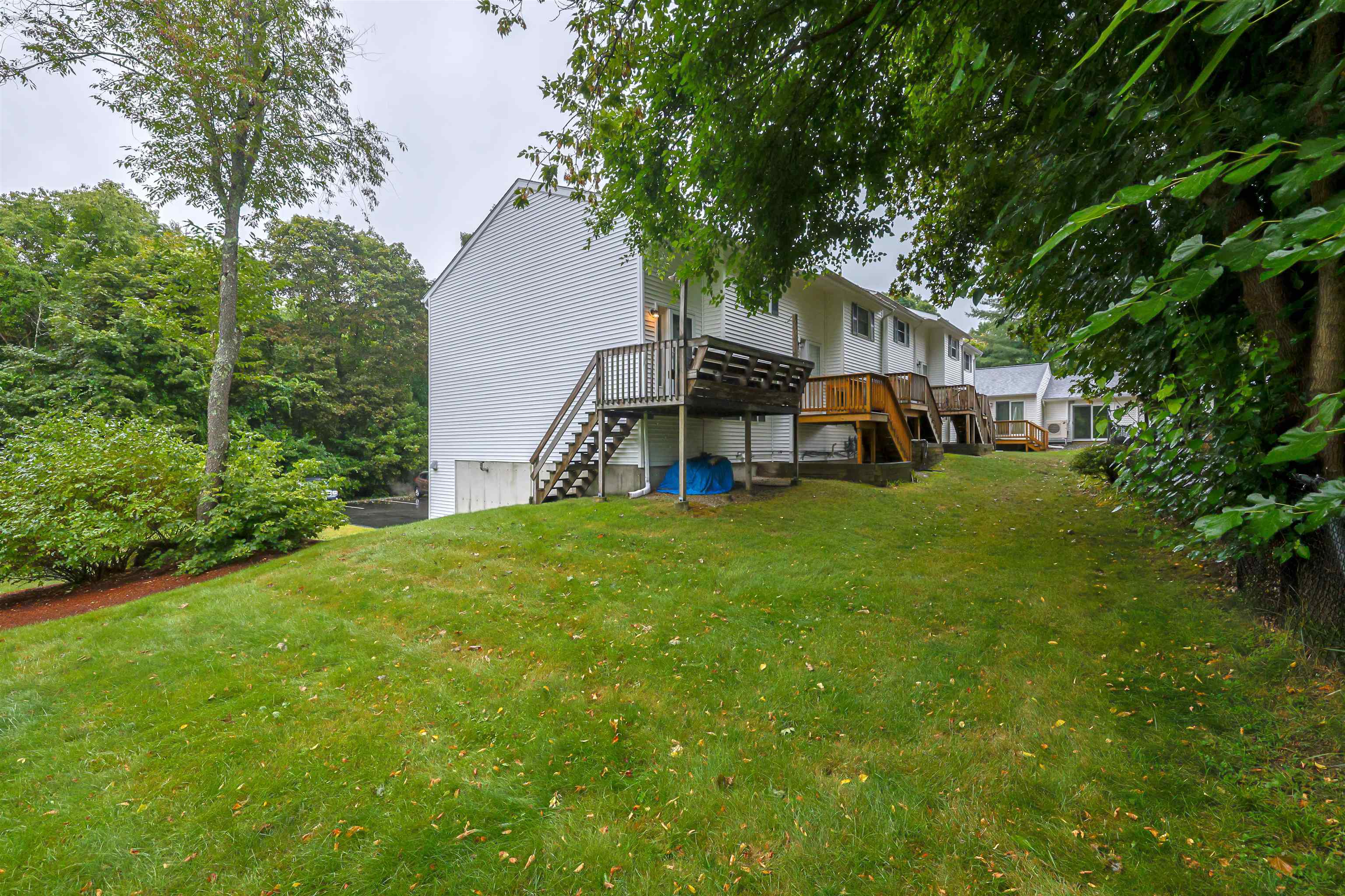 1325 Candia Rd #10, Manchester, NH 03109