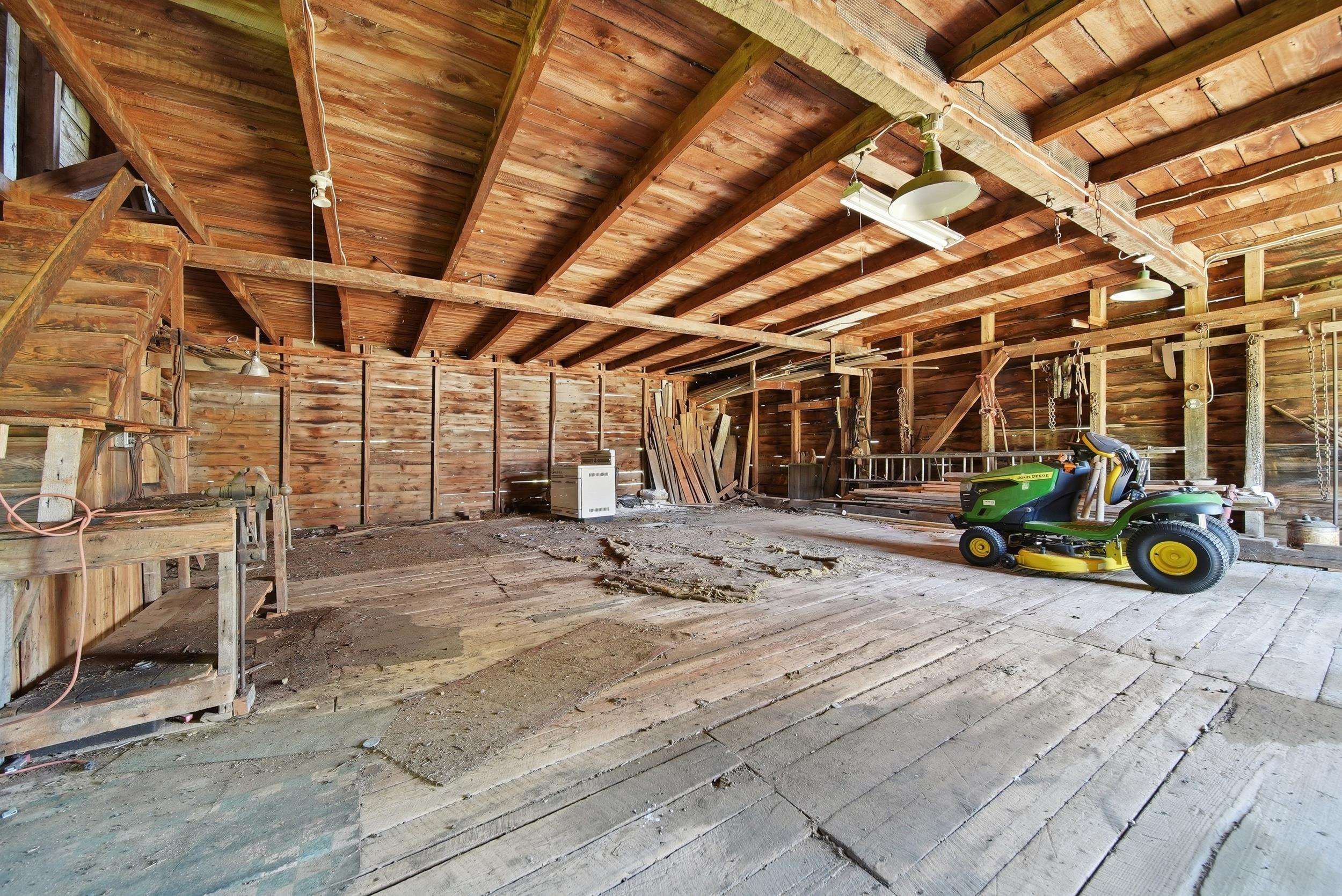 22 Abberton Rd, Canterbury, NH 03224